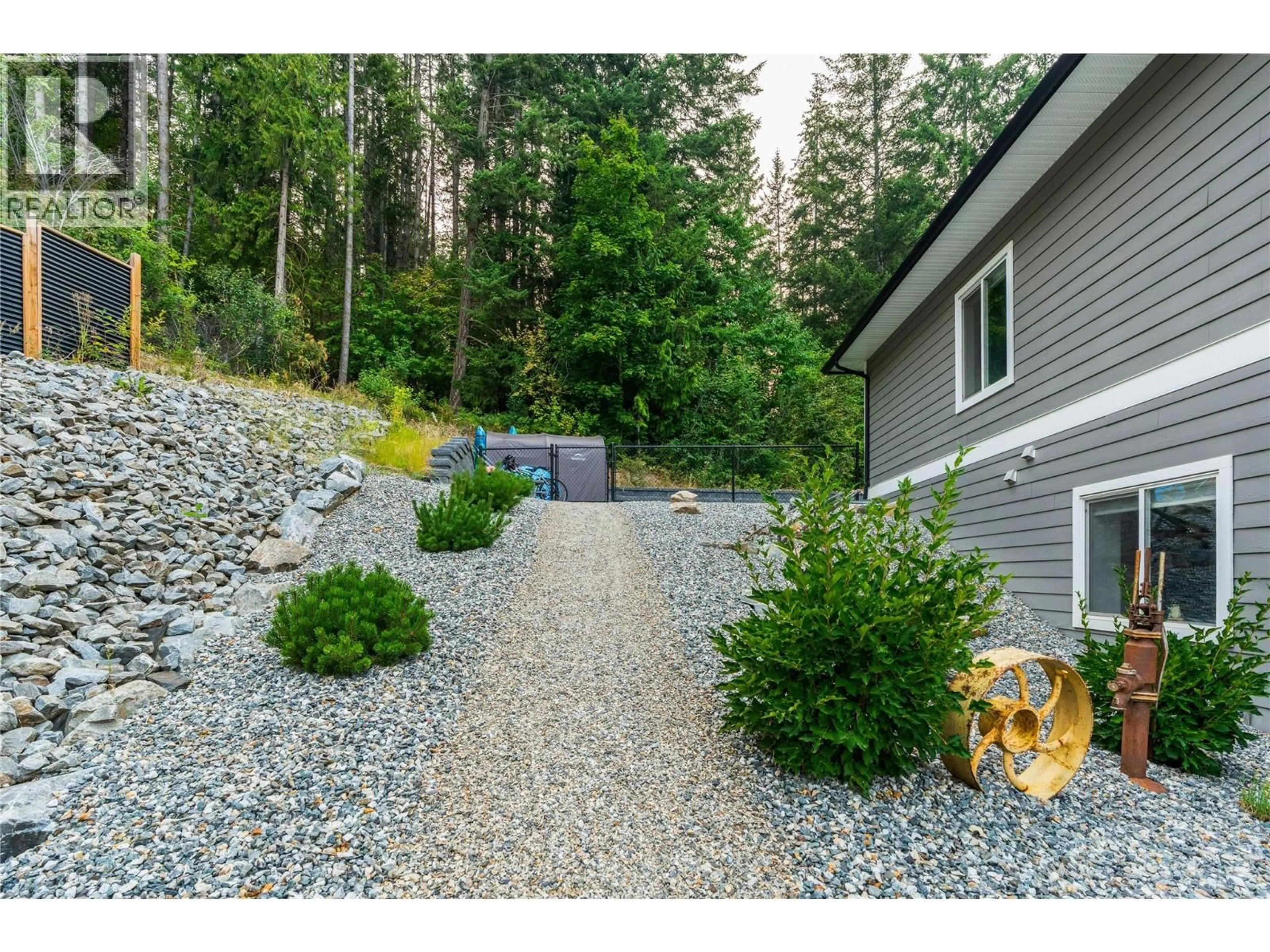 Unknown for 170 VETTER PLACE, Enderby British Columbia V4Y4B7