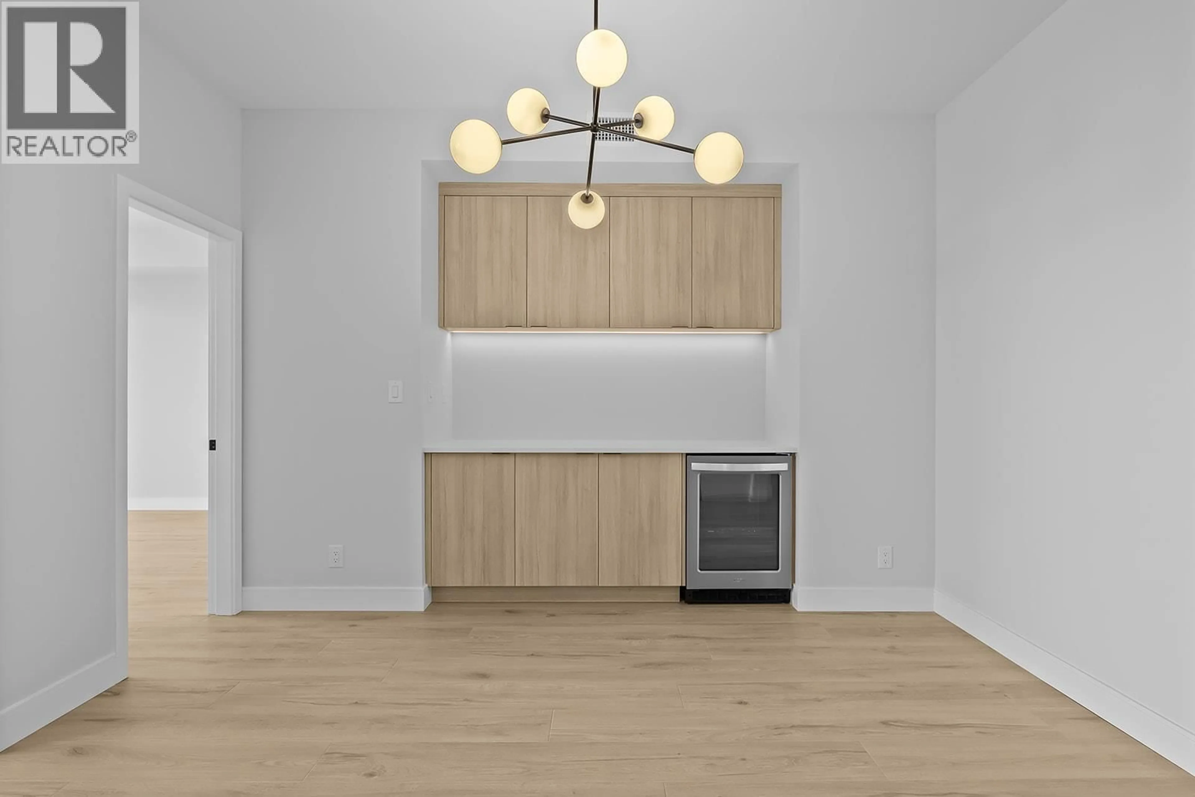 Unknown for 301 - 75 PREDATOR RIDGE DRIVE, Vernon British Columbia V1H1G4