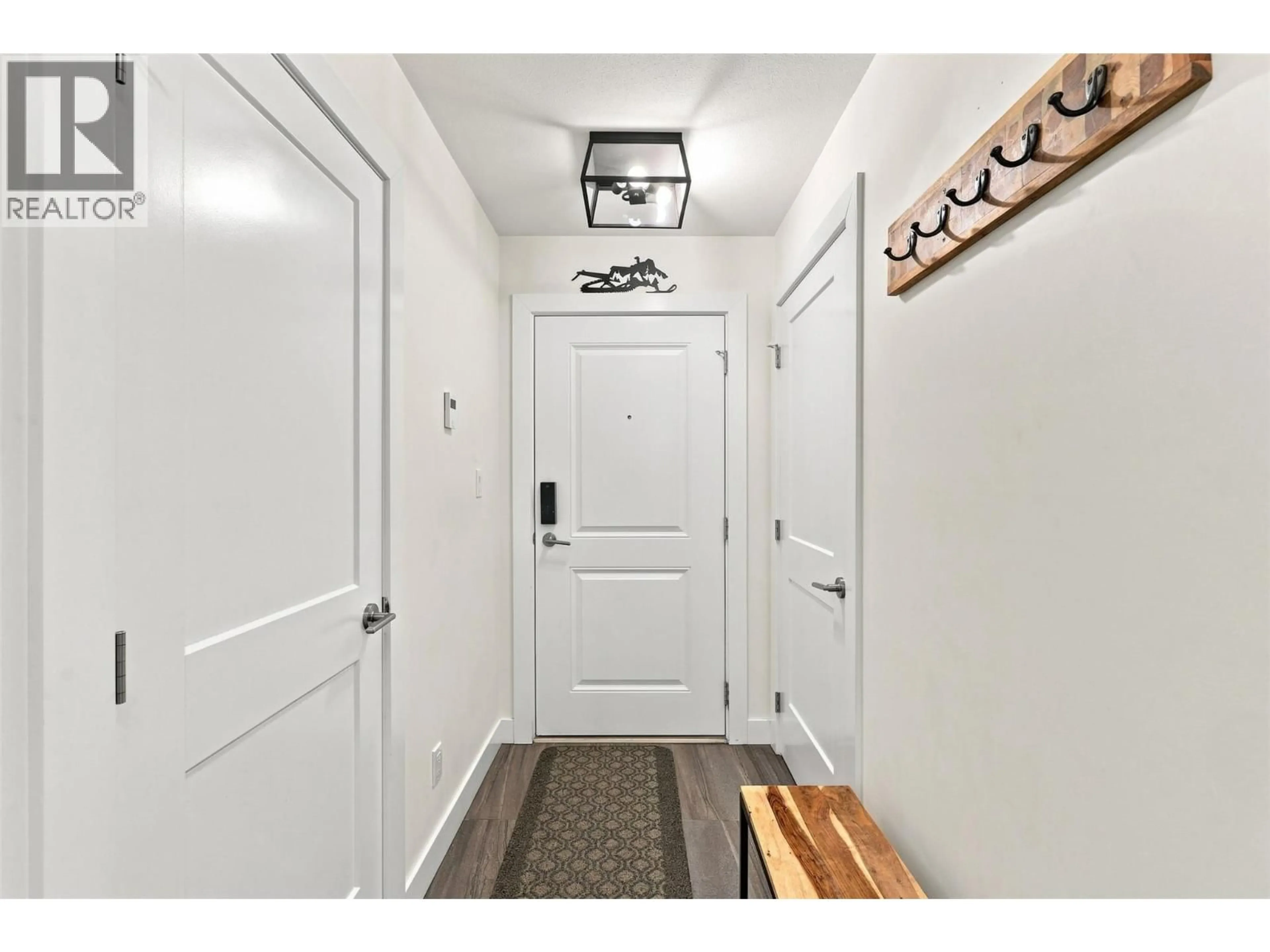 Indoor entryway for 17 - 1240 ALPINE ROAD, Sun Peaks British Columbia V0E5N0