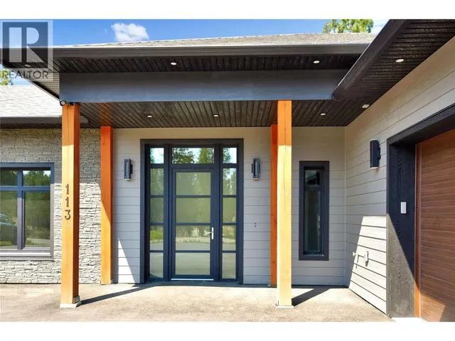 113 CORRAL BOULEVARD, Cranbrook 2