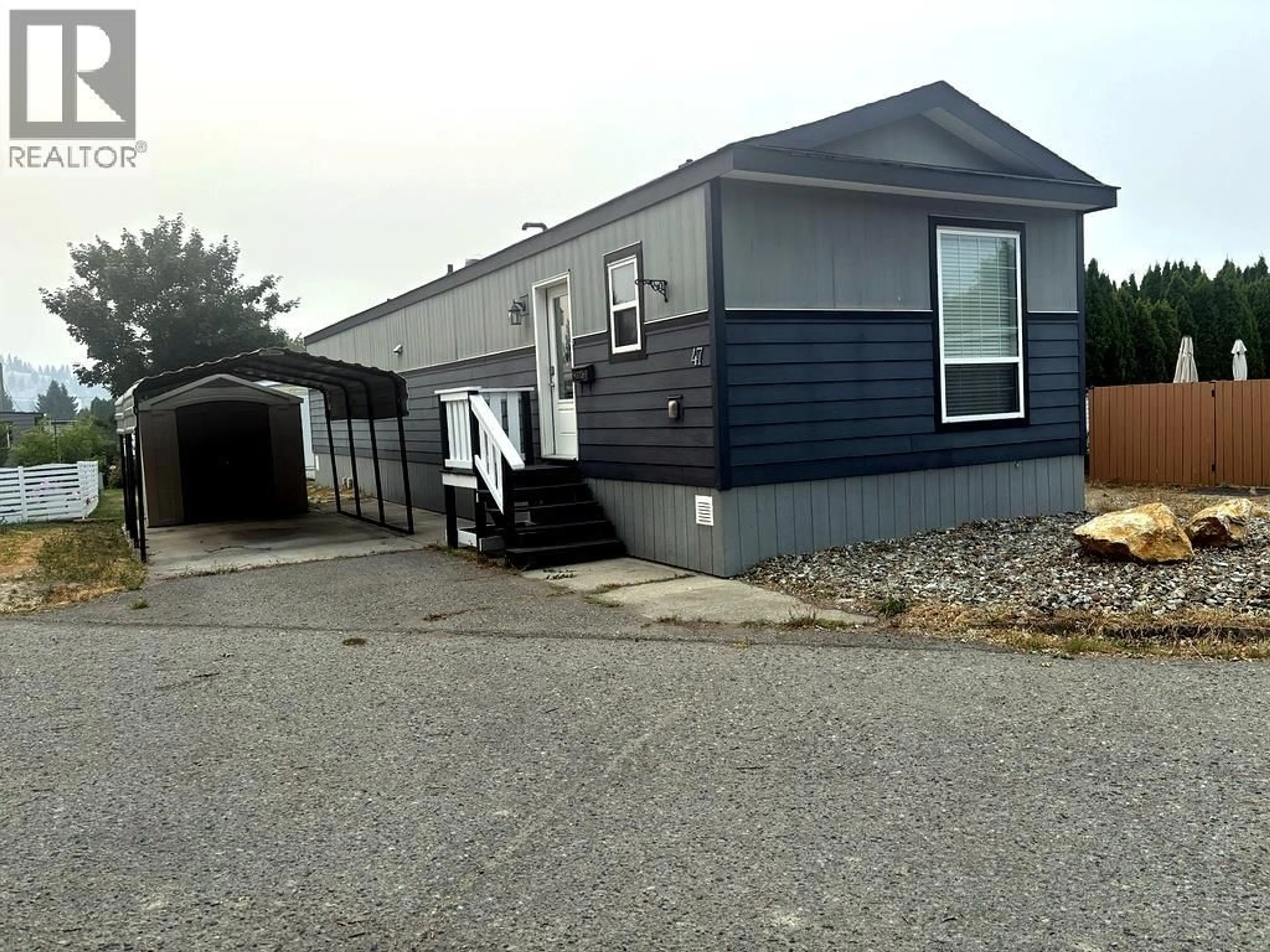 Home with vinyl exterior material, street for 47 - 1133 FINDLAY ROAD, Kelowna British Columbia V1X5A9
