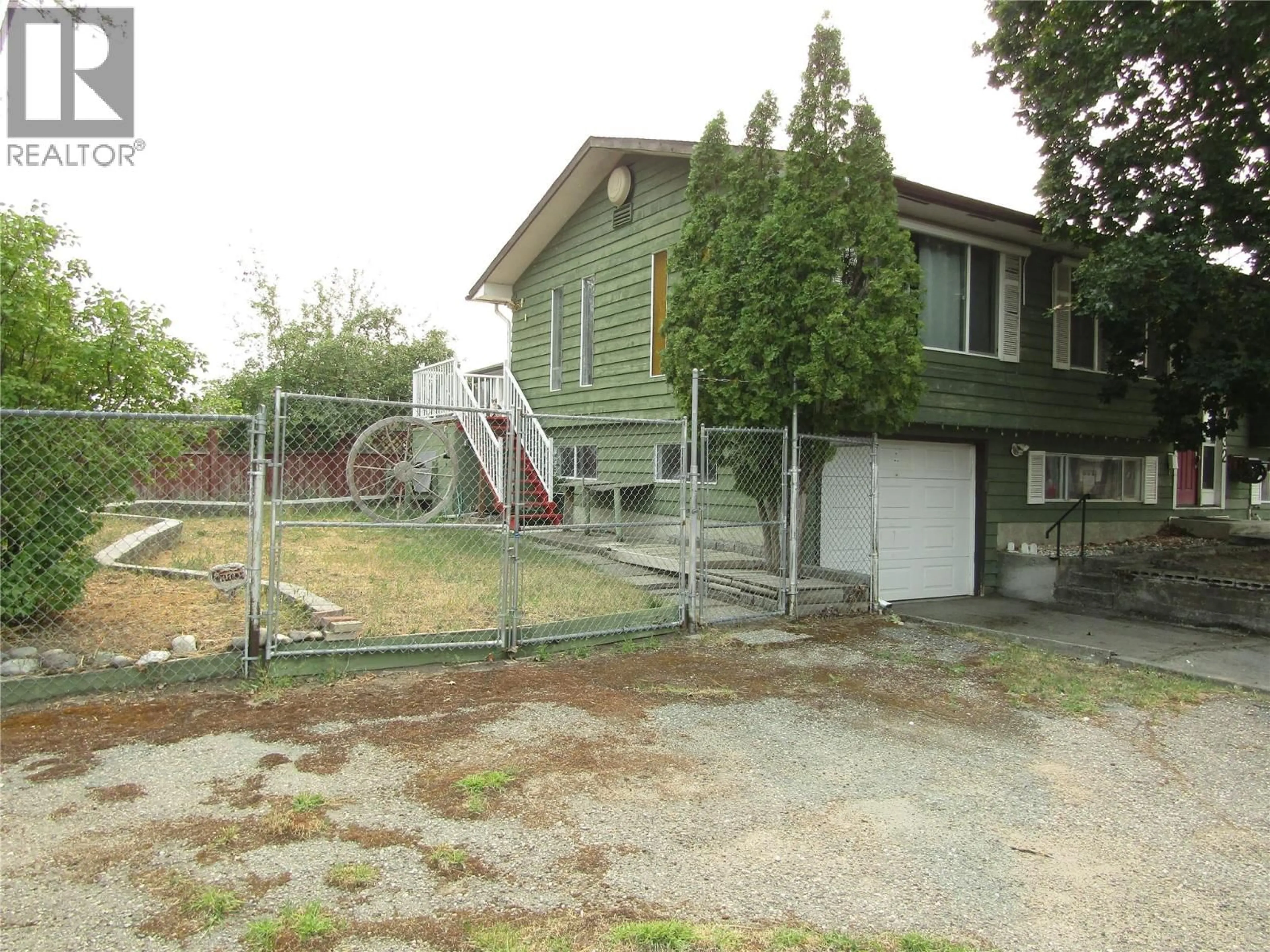 A pic from outside/outdoor area/front of a property/back of a property/a pic from drone, street for 7832 18TH STREET, Grand Forks British Columbia V0H1H2