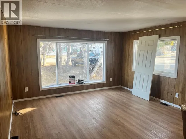 2 MARBLE COURT, Logan Lake 4