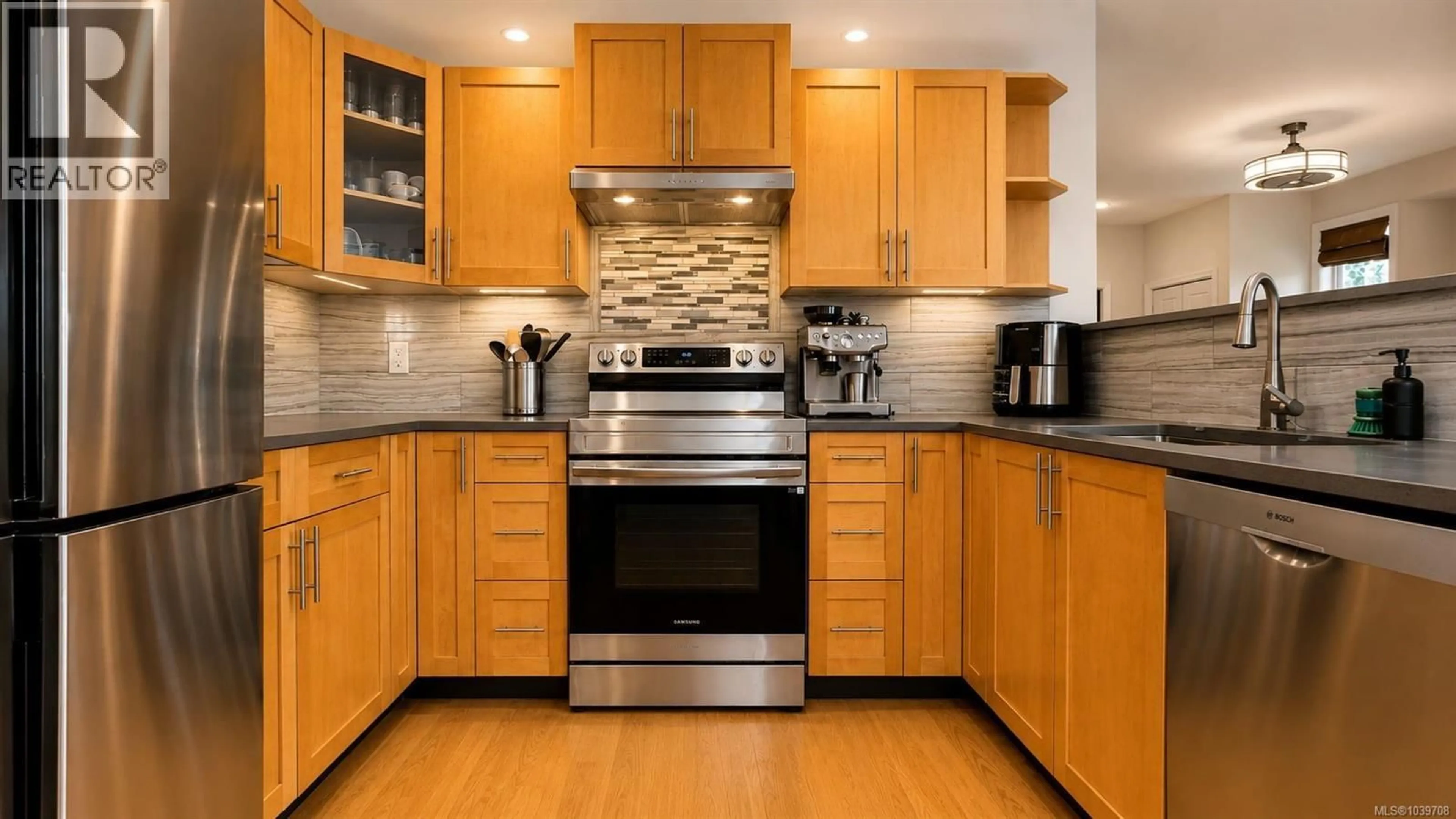 Standard kitchen, unknown for 224 JOHEL ROAD, Lake Cowichan British Columbia V0R2G0