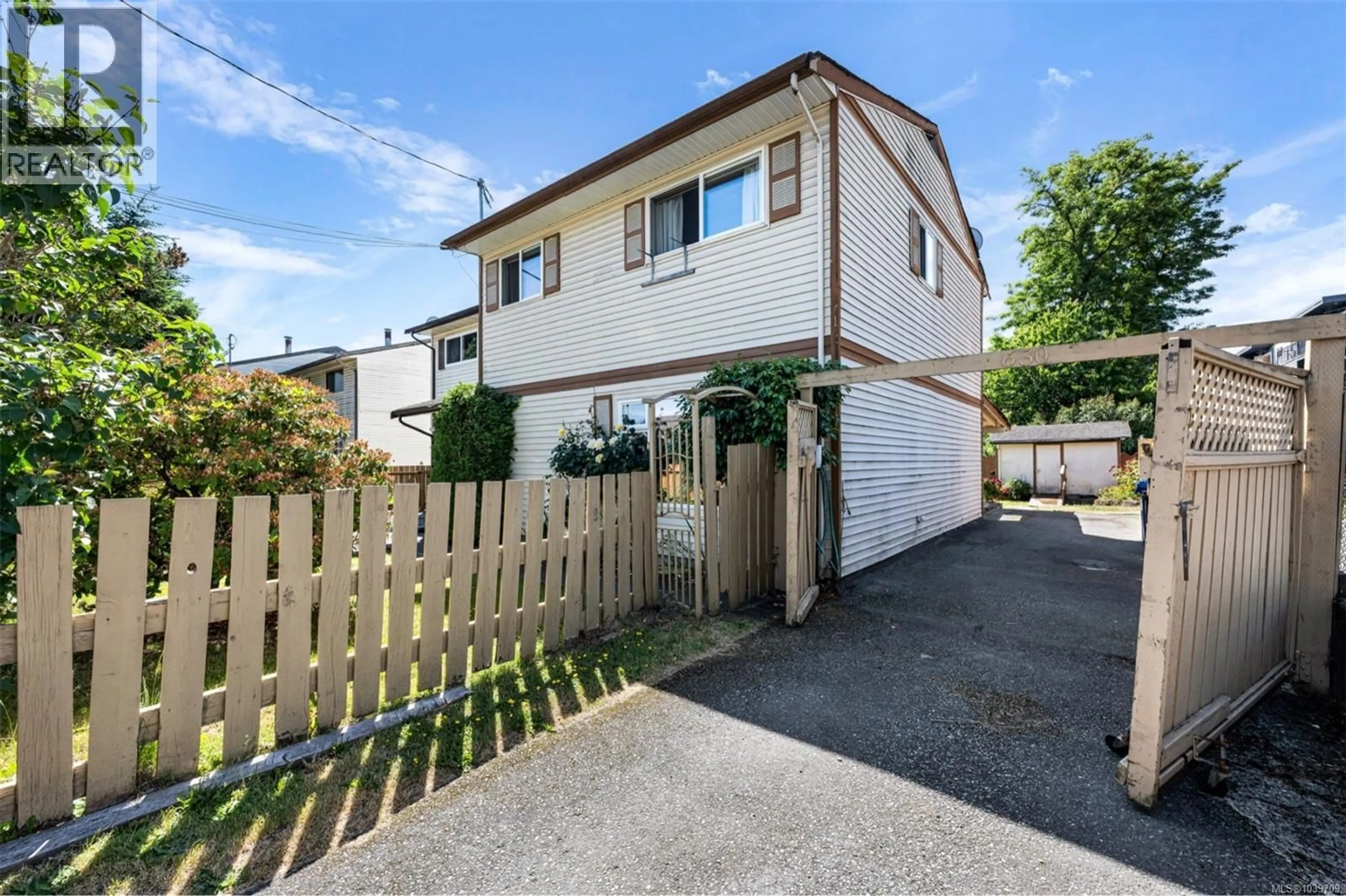 A pic from outside/outdoor area/front of a property/back of a property/a pic from drone, street for 630 DOBSON ROAD, Duncan British Columbia V9L2L7