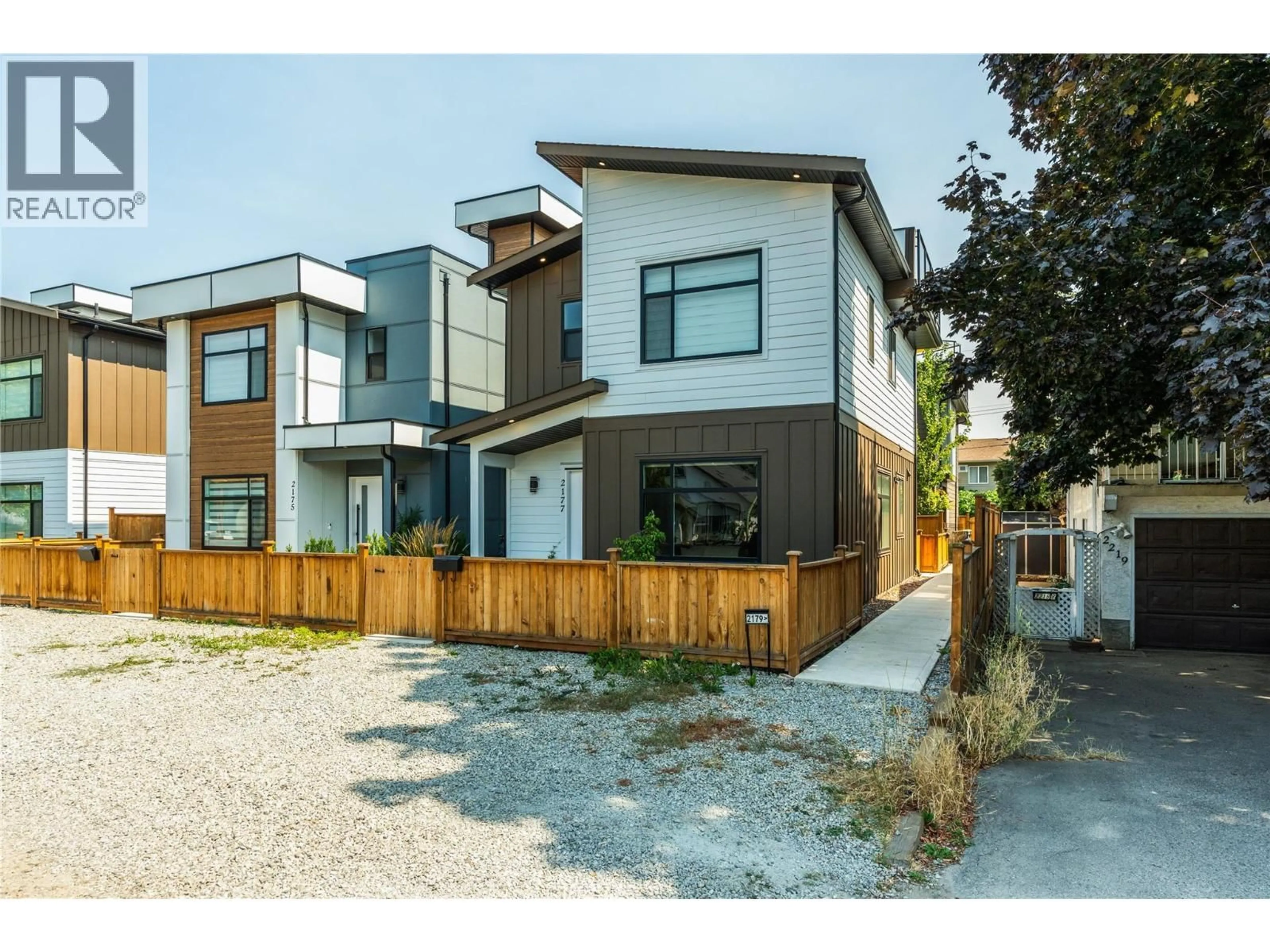 Home with brick exterior material, street for 2177 ABERDEEN STREET, Kelowna British Columbia V1Y2T3