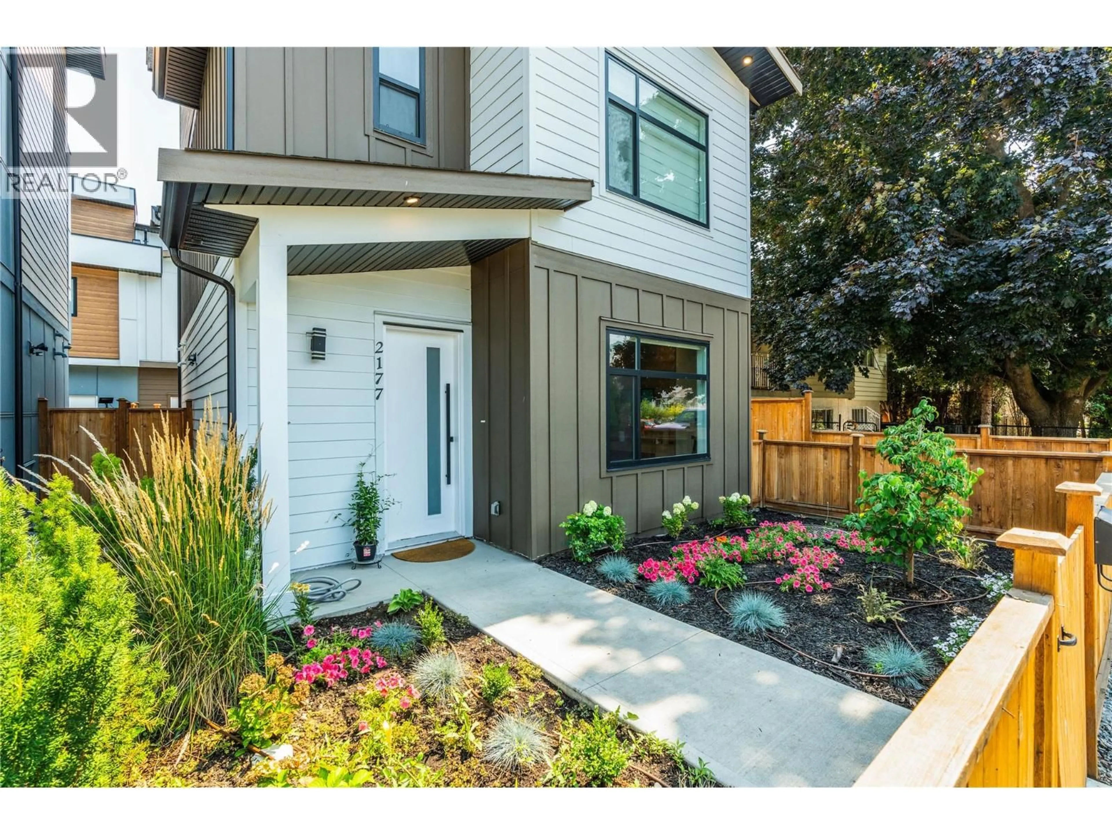 Unknown for 2177 ABERDEEN STREET, Kelowna British Columbia V1Y2T3