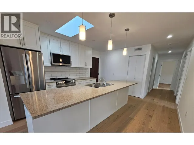 402 - 578 LAKESHORE DRIVE, Penticton 4