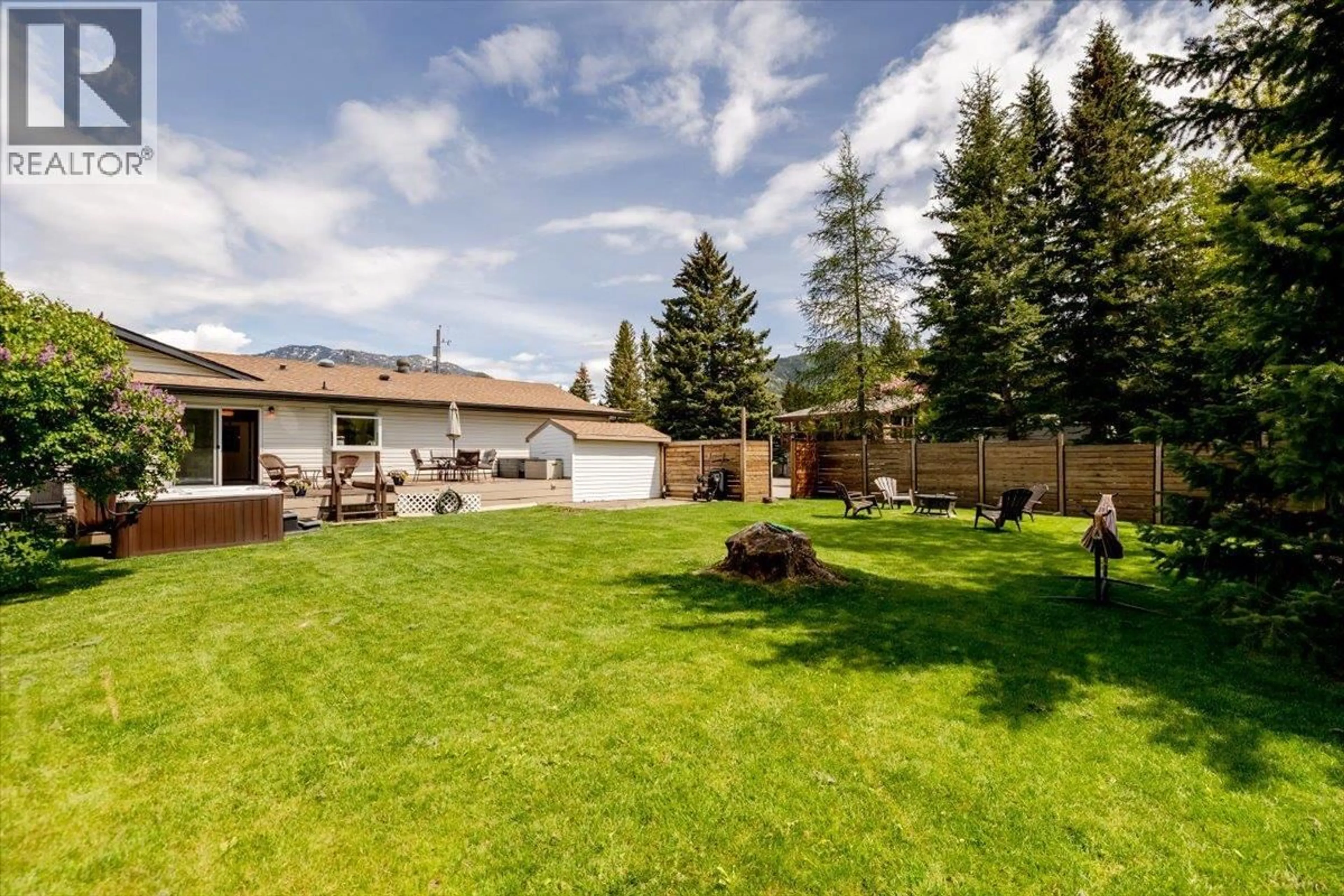 A pic from outside/outdoor area/front of a property/back of a property/a pic from drone, mountain view for 39 ELKVIEW DRIVE, Fernie British Columbia V0B1M3
