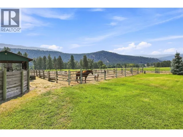 2225 HAZELHURST ROAD, Merritt 5