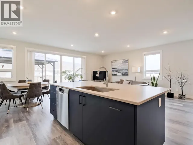7016 WREN DRIVE, Osoyoos 4