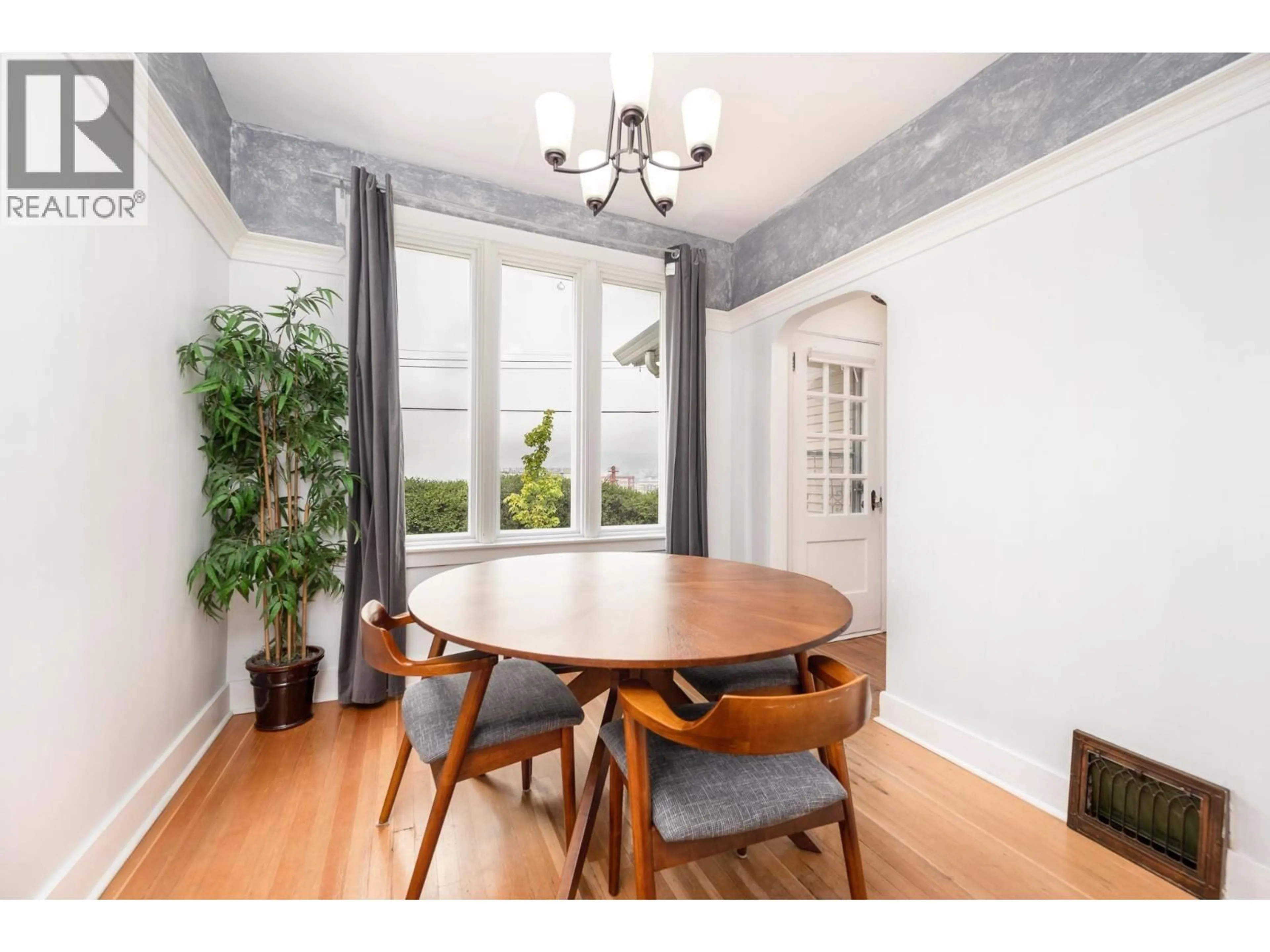 Dining room, wood/laminate floor for 2605 27 STREET, Vernon British Columbia V1T4W1