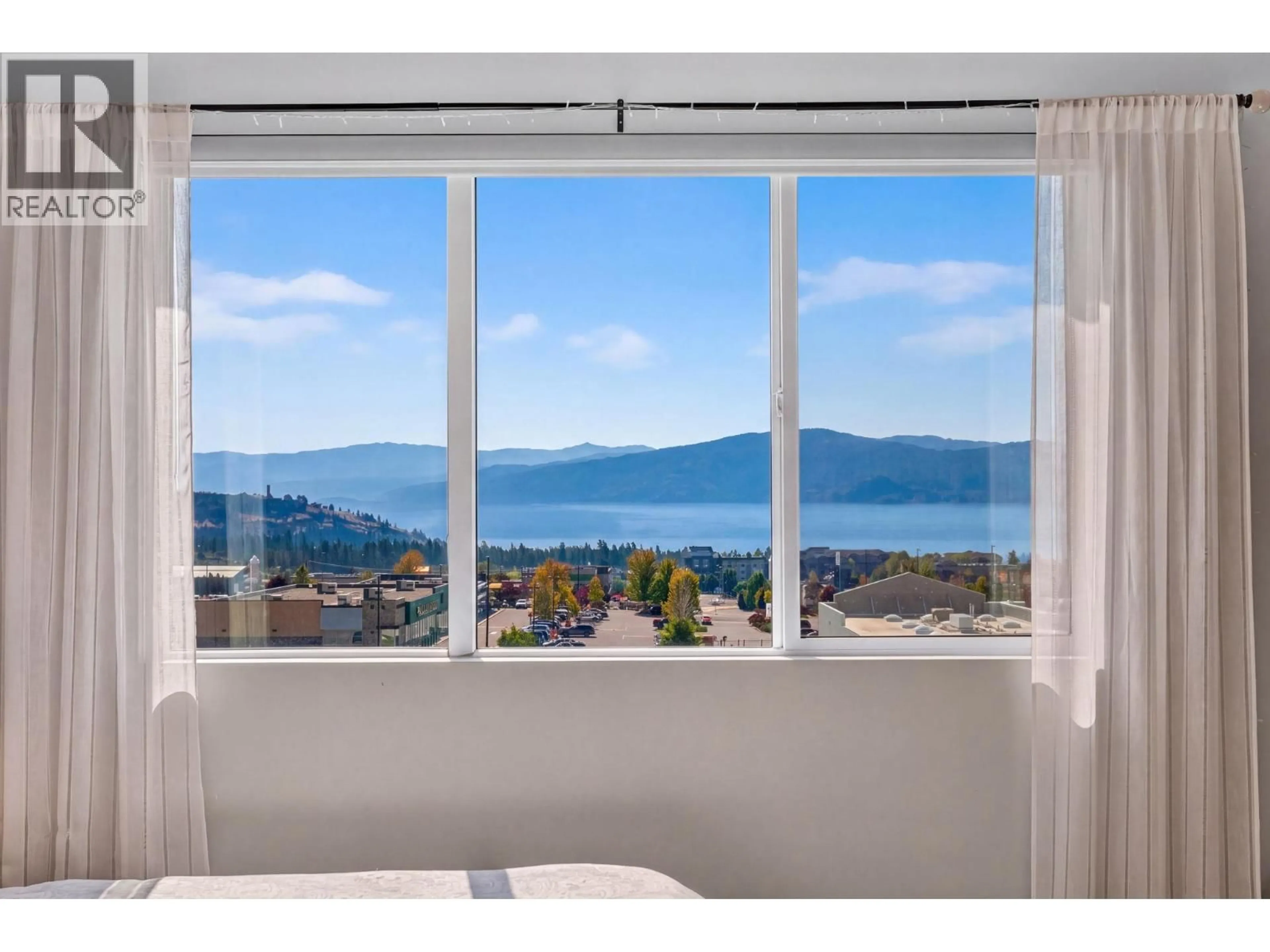 Unknown for 2359 HAWKS BOULEVARD, West Kelowna British Columbia V4T0A7