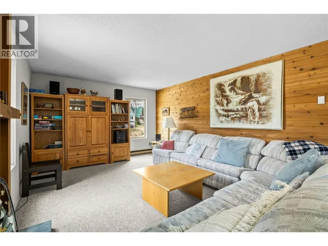 302 - 6430 WHISKEY JACK ROAD, Big White 5