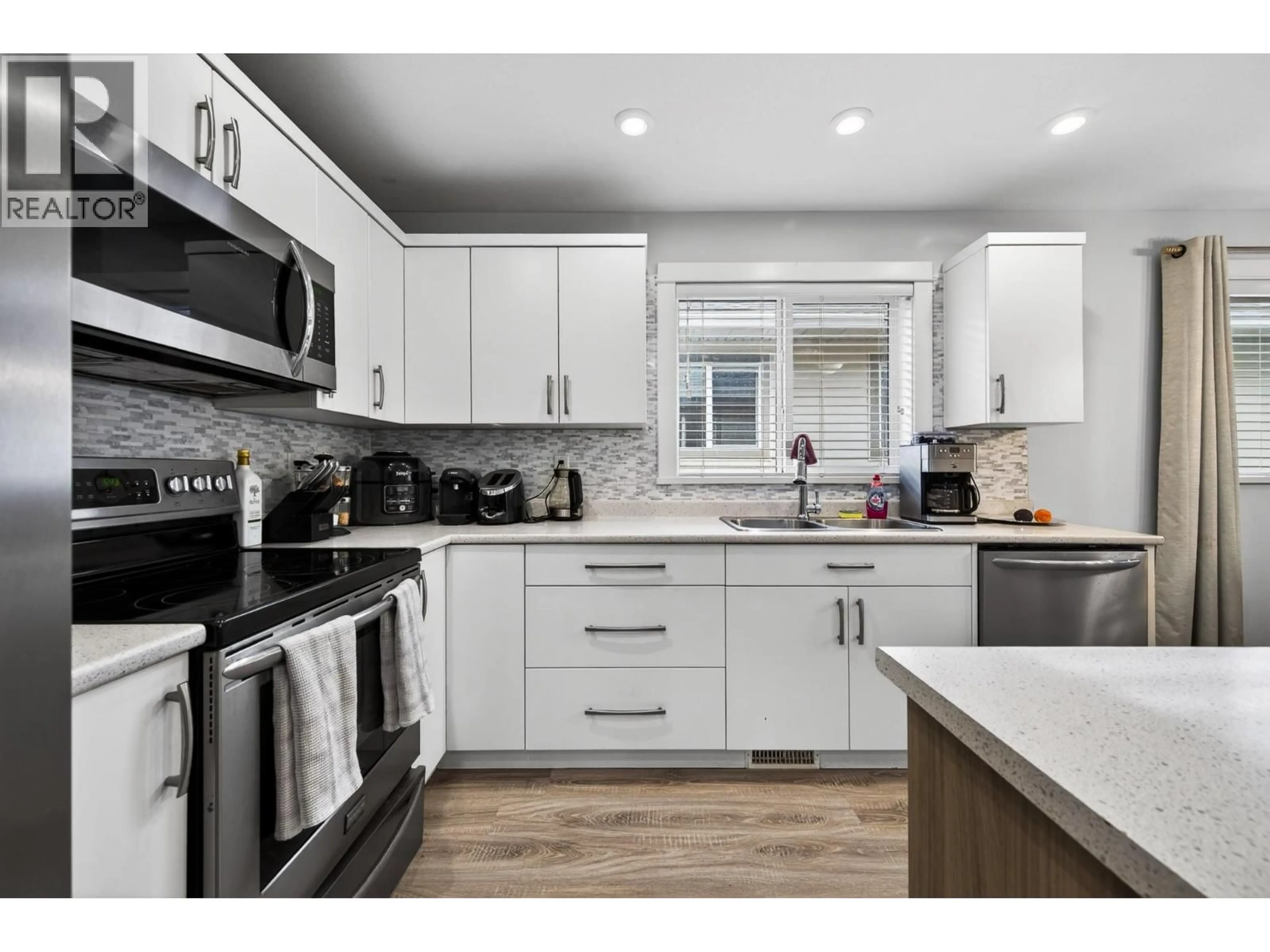 Open concept kitchen, unknown for 135 - 8800 DALLAS DRIVE, Kamloops British Columbia V2C0G8