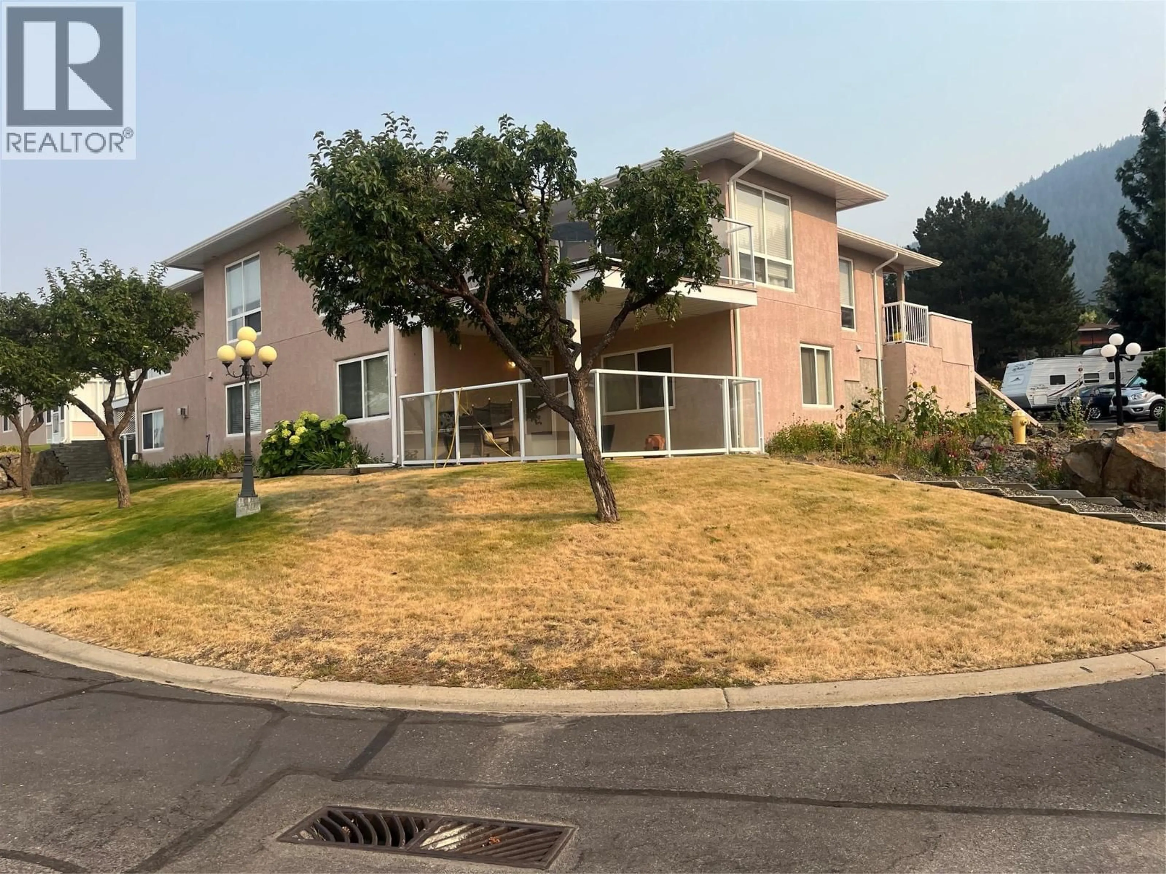 A pic from outside/outdoor area/front of a property/back of a property/a pic from drone, building for 16 - 2630 NECHAKO DRIVE, Kamloops British Columbia V2E2C9