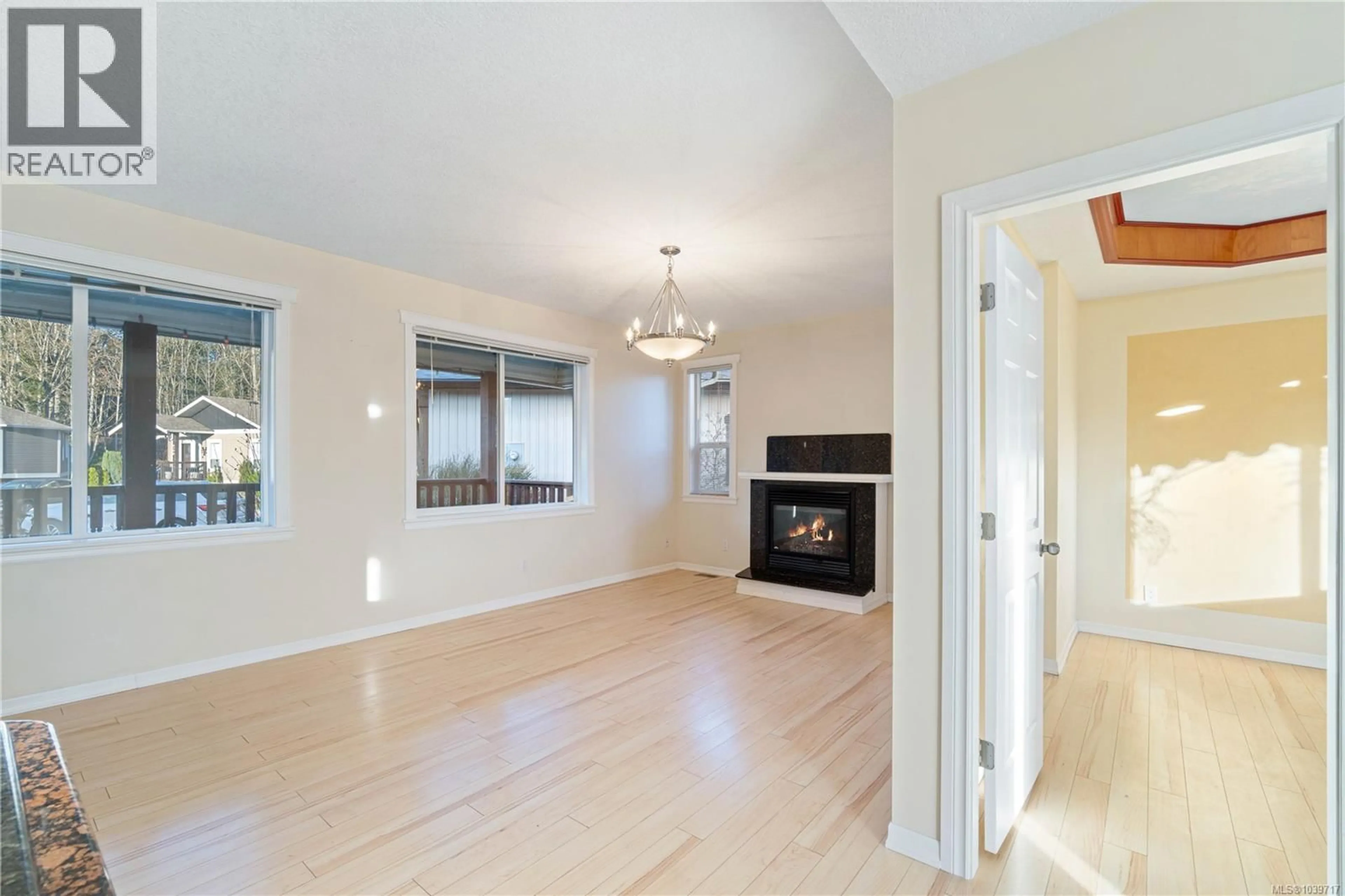 Unknown for 6183 DENNIE LANE, Nanaimo British Columbia V9T0A5