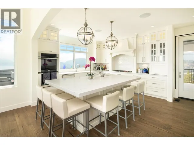 3351 VINEYARD VIEW DRIVE, West Kelowna 4