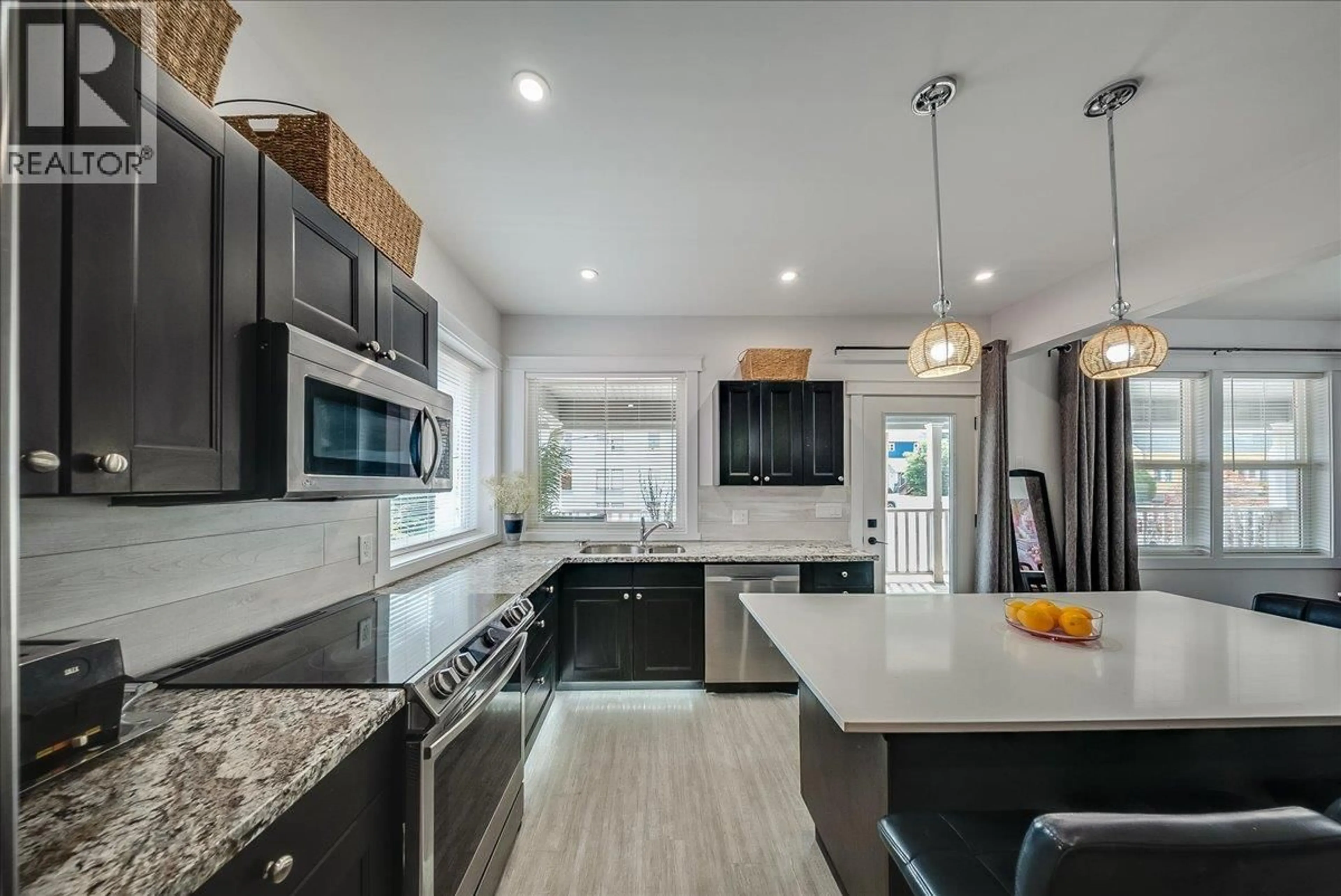 Contemporary kitchen, ceramic/tile floor for 1195 TAMARAC AVENUE, Trail British Columbia V1R4H8