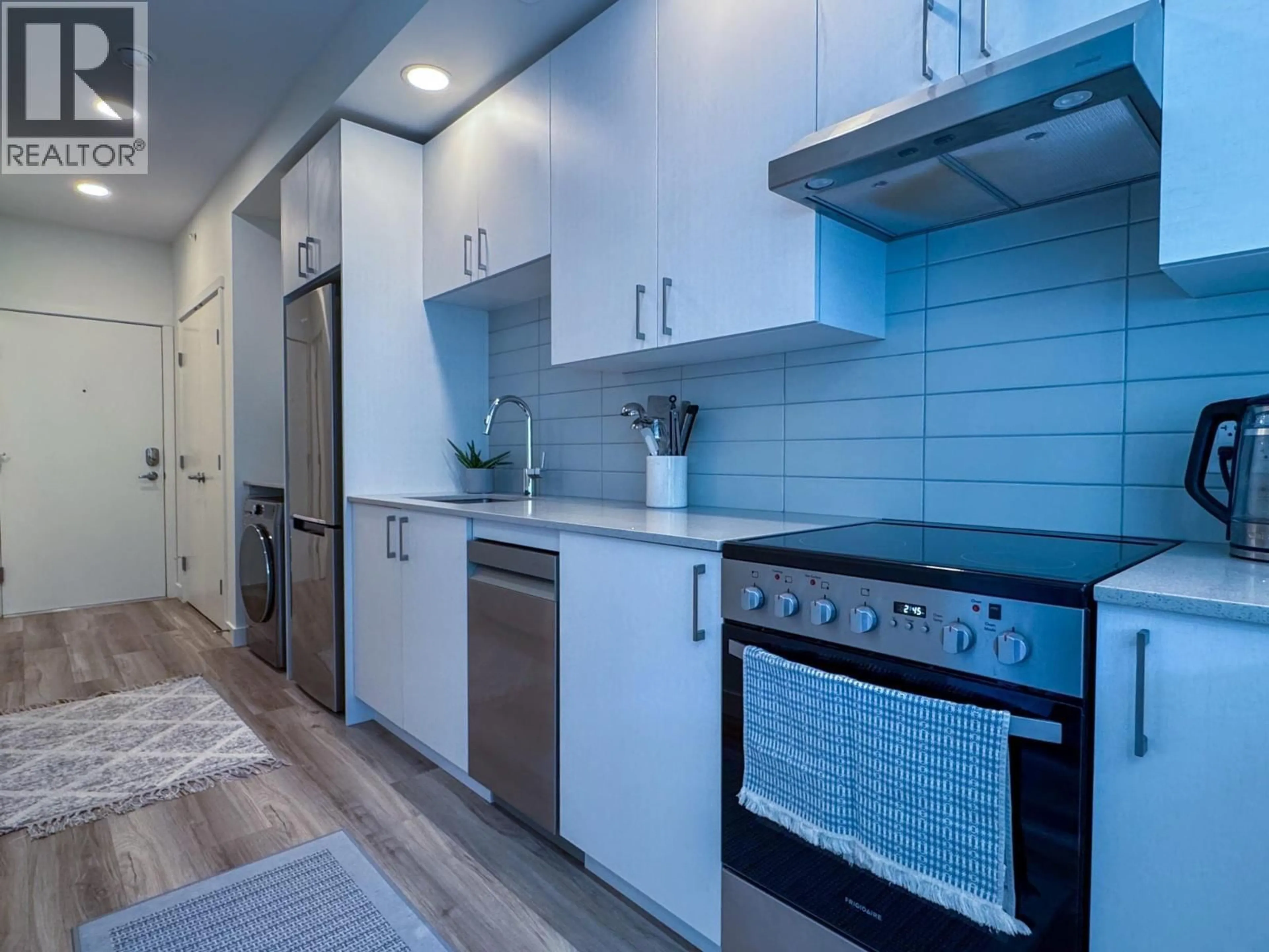Unknown for 404 - 1057 FROST ROAD, Kelowna British Columbia V1W0G7