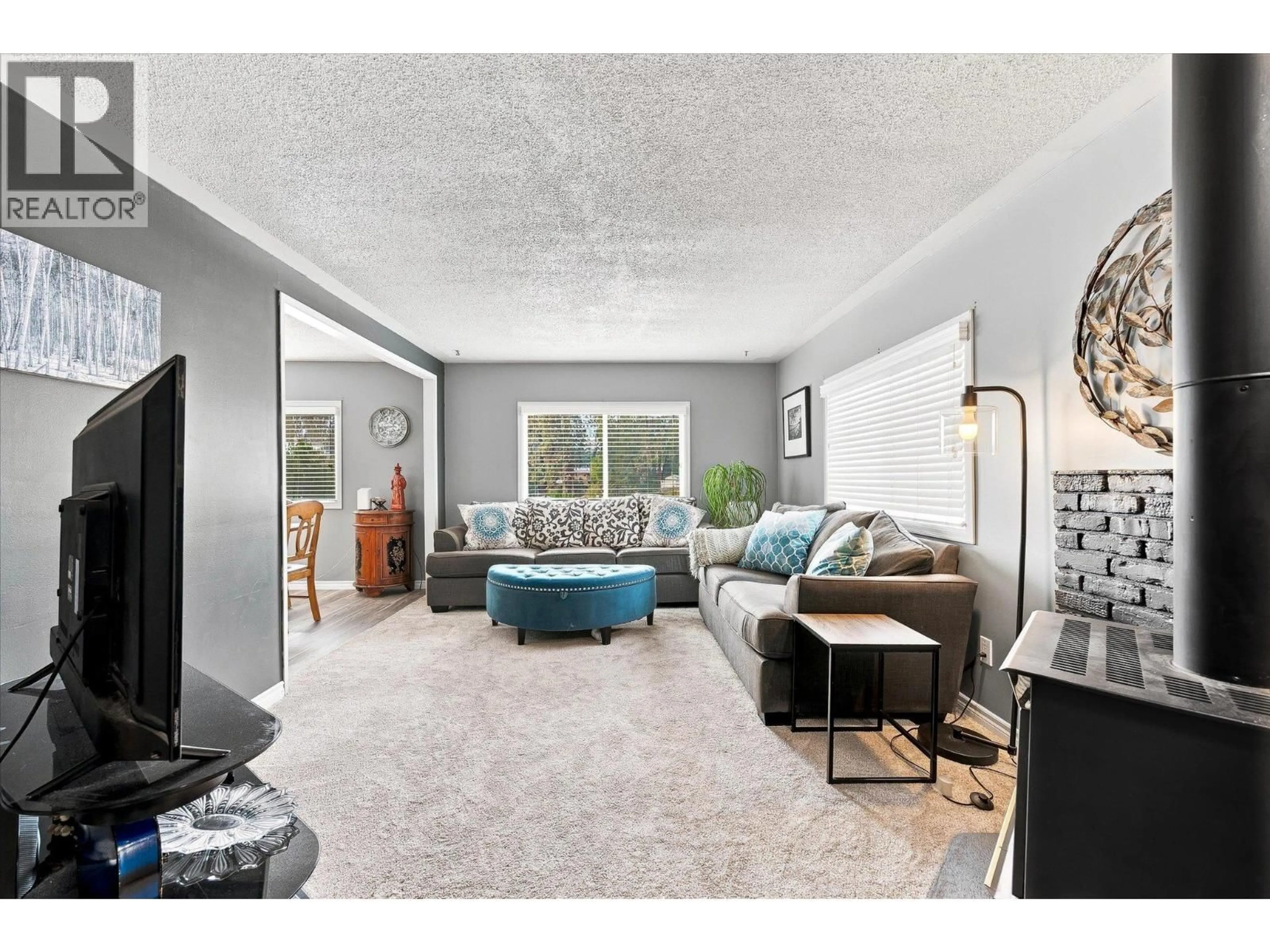 Living room with furniture, unknown for 101 - 1999 HIGHWAY 97 OTHER SOUTH, West Kelowna British Columbia V1Z1B2