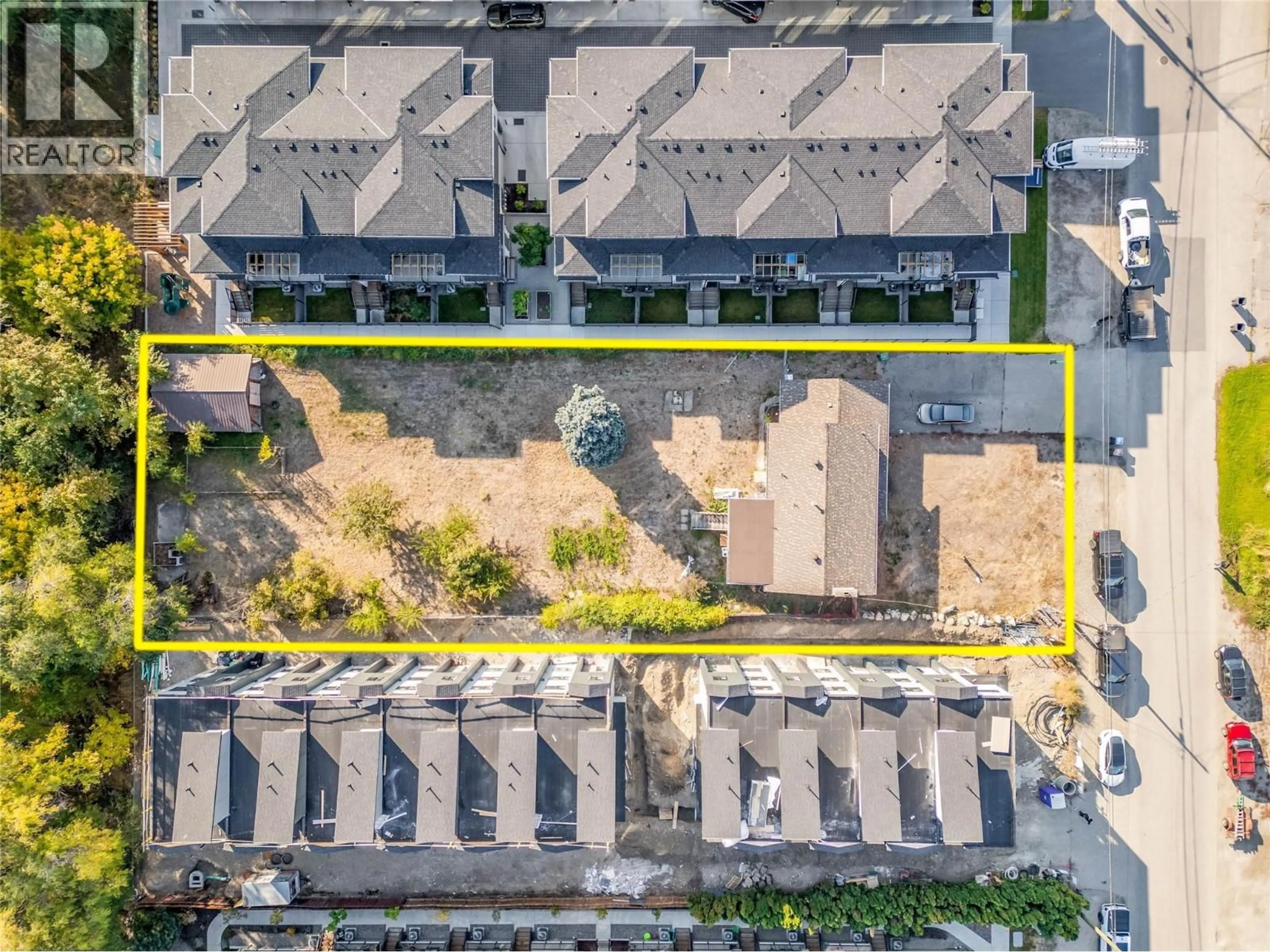 A pic from outside/outdoor area/front of a property/back of a property/a pic from drone, street for 1269 FINDLAY ROAD, Kelowna British Columbia V1X5B1