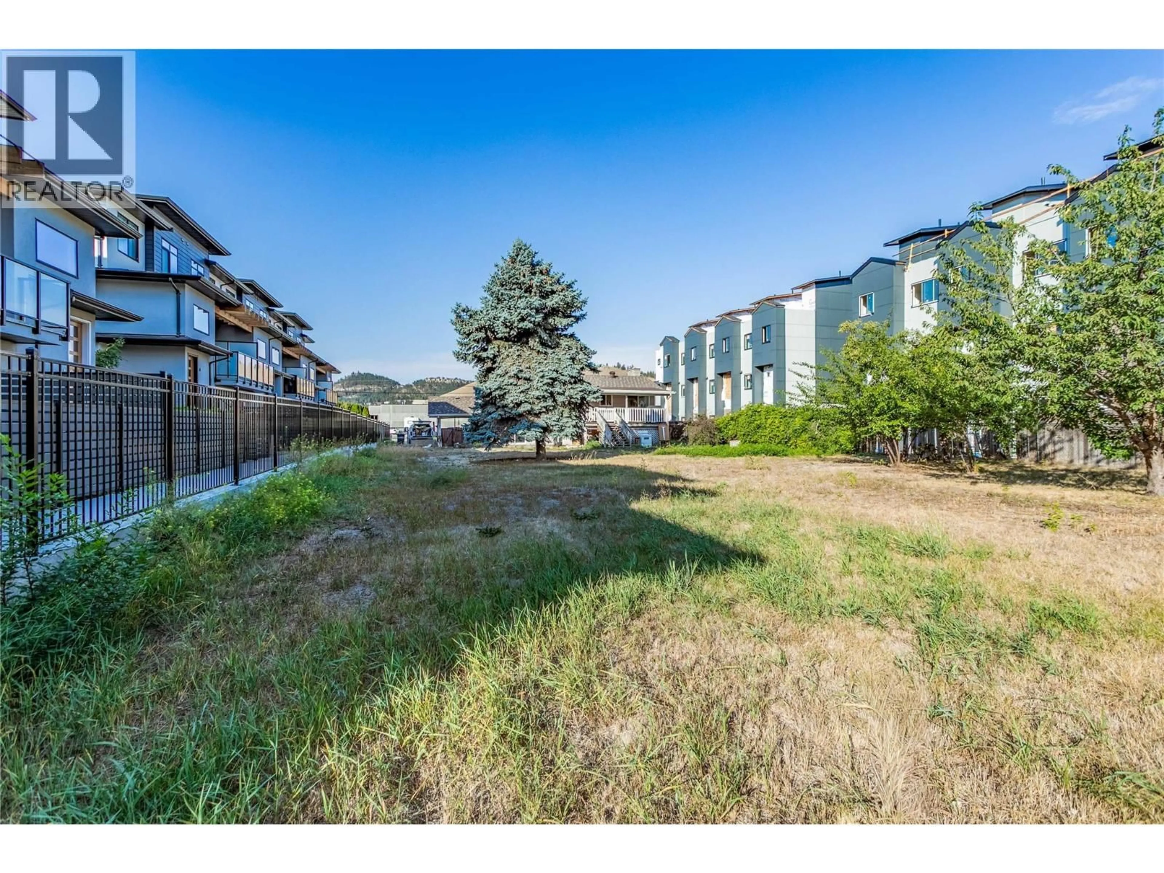 A pic from outside/outdoor area/front of a property/back of a property/a pic from drone, unknown for 1269 FINDLAY ROAD, Kelowna British Columbia V1X5B1