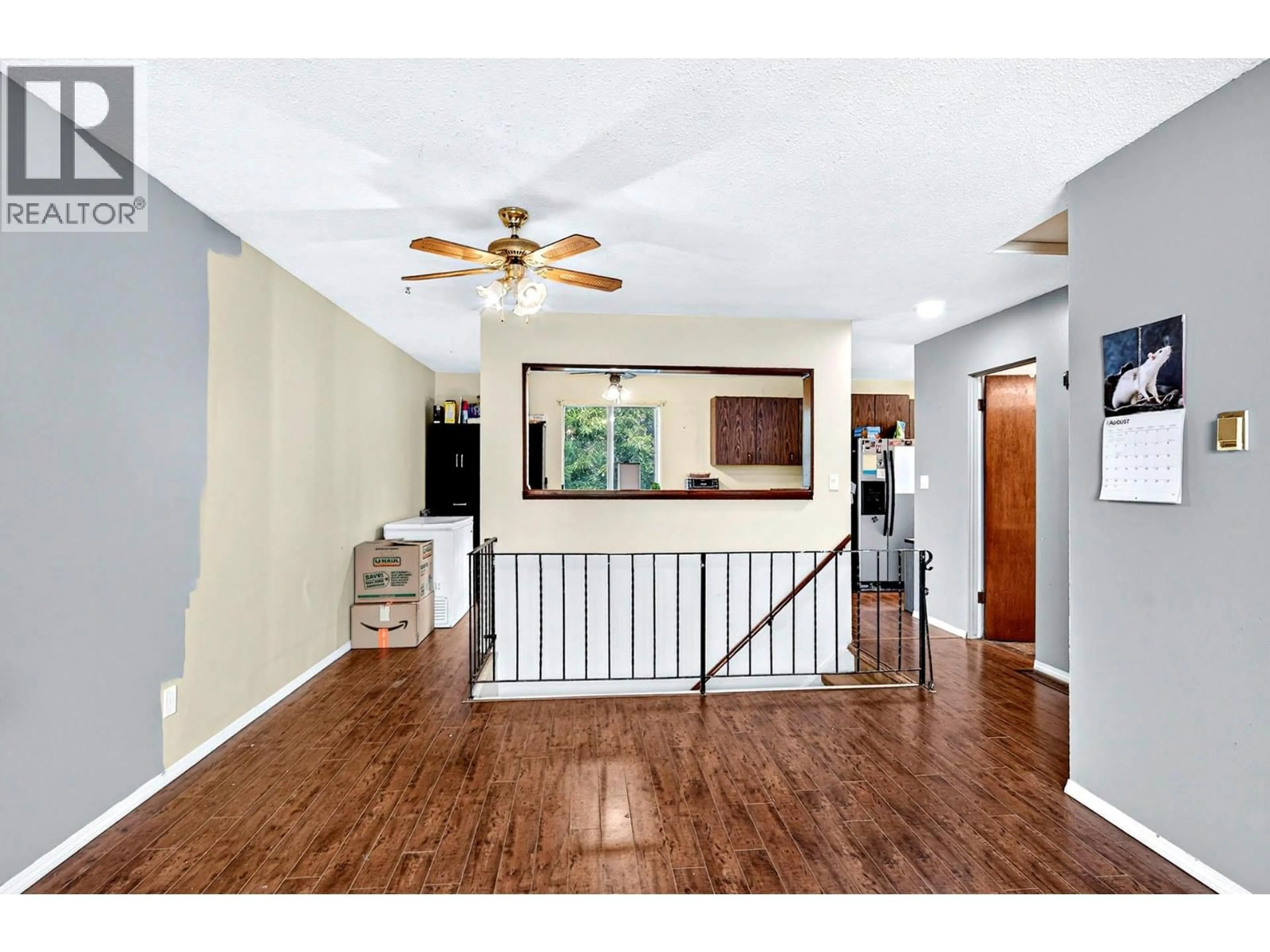 Indoor entryway for 40 - 800 VALHALLA DRIVE, Kamloops British Columbia V2B1R8