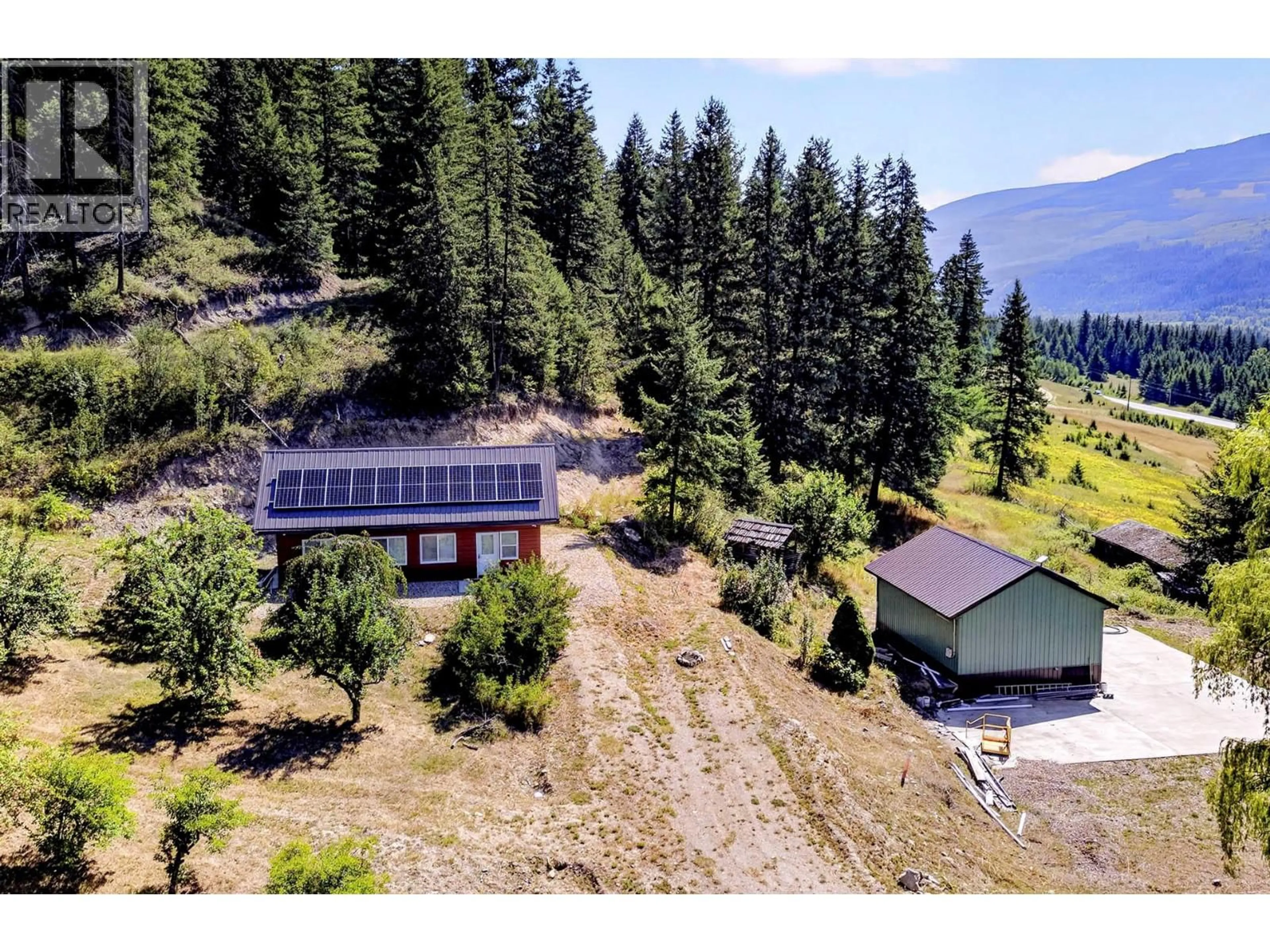 A pic from outside/outdoor area/front of a property/back of a property/a pic from drone, mountain view for 1711 BURMAN ROAD, Clearwater British Columbia V0E1N0