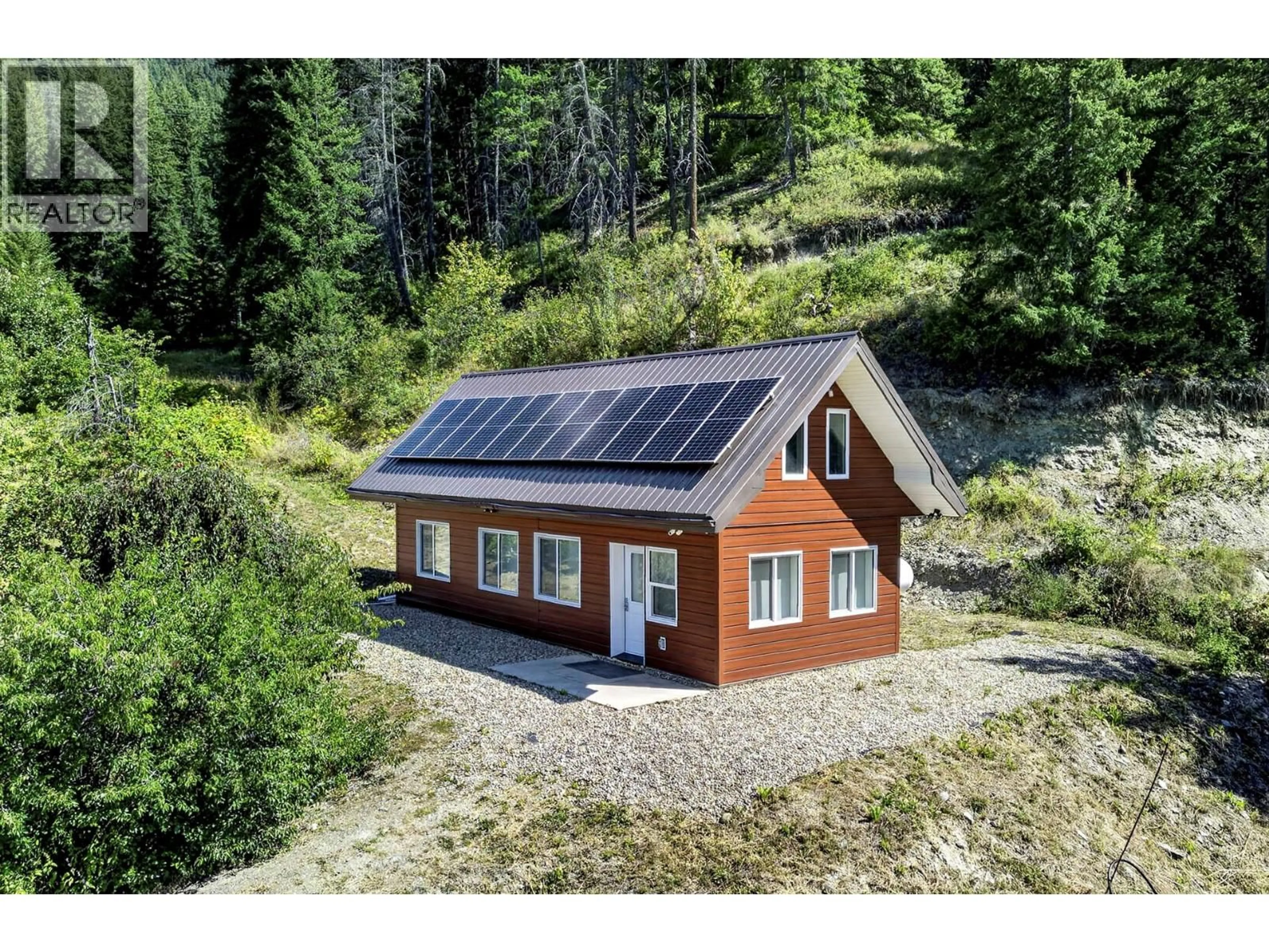 A pic from outside/outdoor area/front of a property/back of a property/a pic from drone, building for 1711 BURMAN ROAD, Clearwater British Columbia V0E1N0