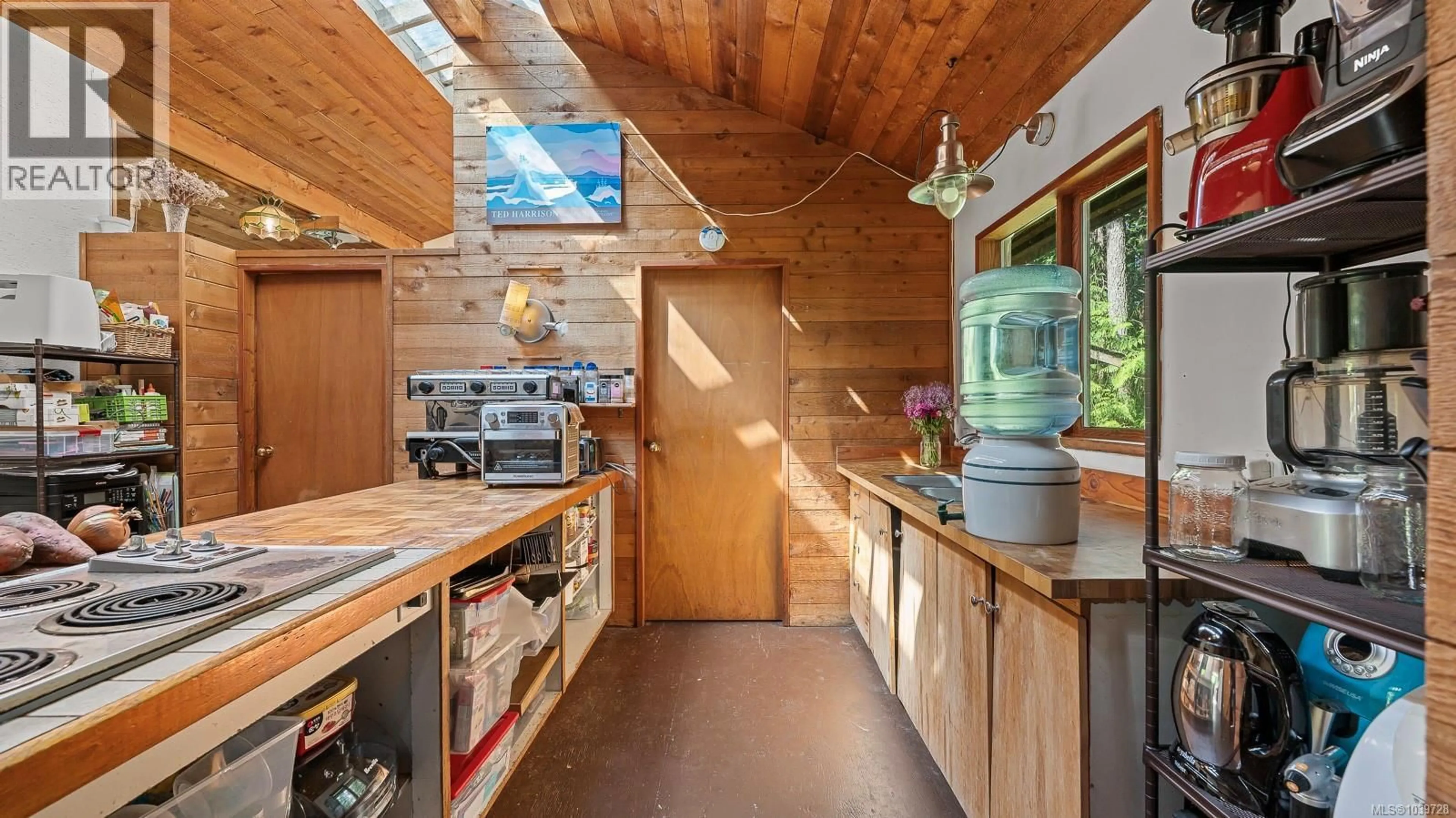 Rustic kitchen, unknown for 6535 ST JOHNS POINT ROAD, Hornby Island British Columbia V0R1Z0