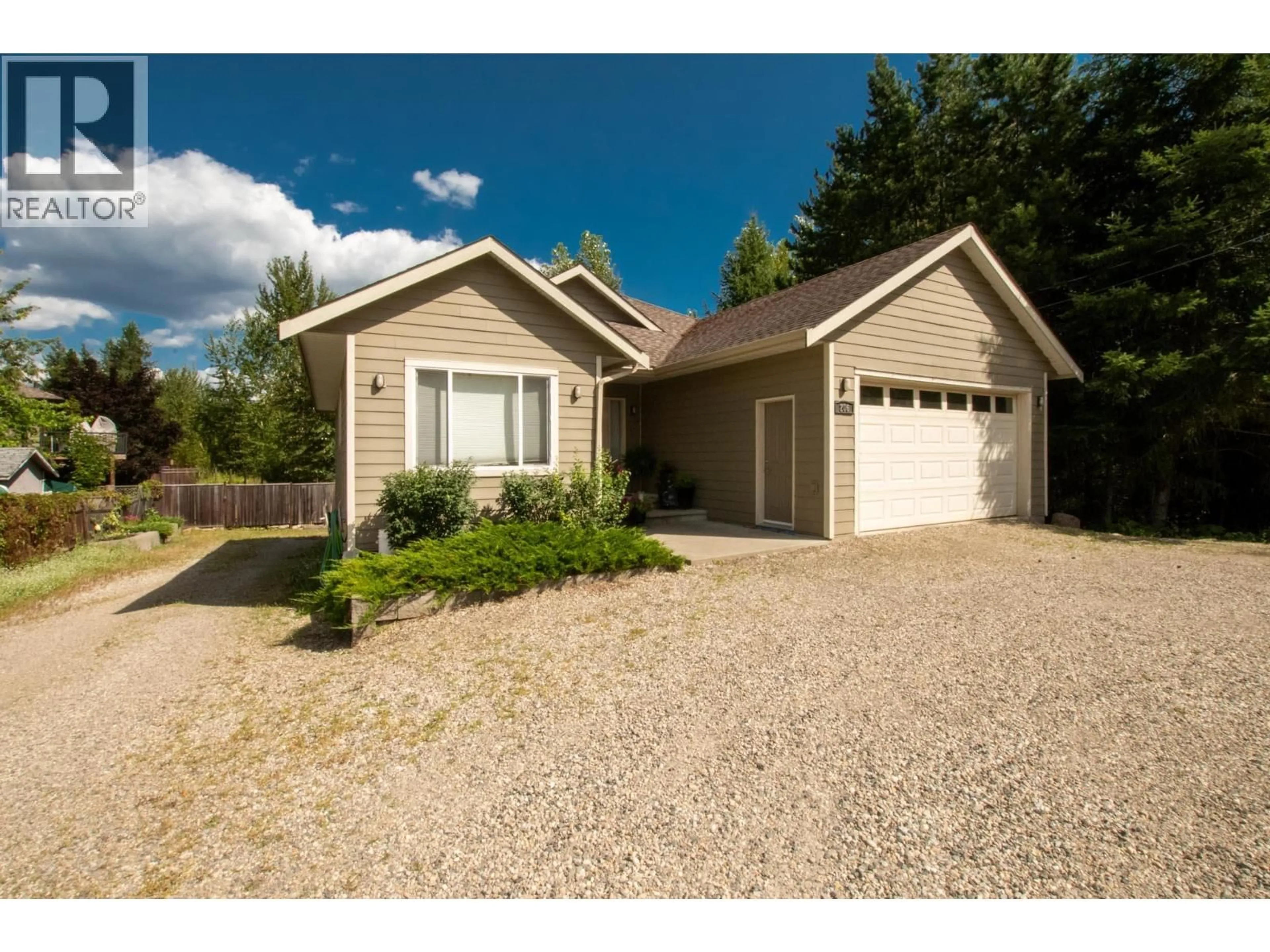 Home with vinyl exterior material, street for 206 MURTLE ROAD, Clearwater British Columbia V0E1N1