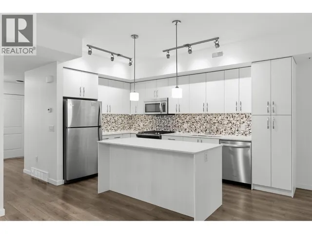 74 - 680 OLD MEADOWS ROAD, Kelowna 2