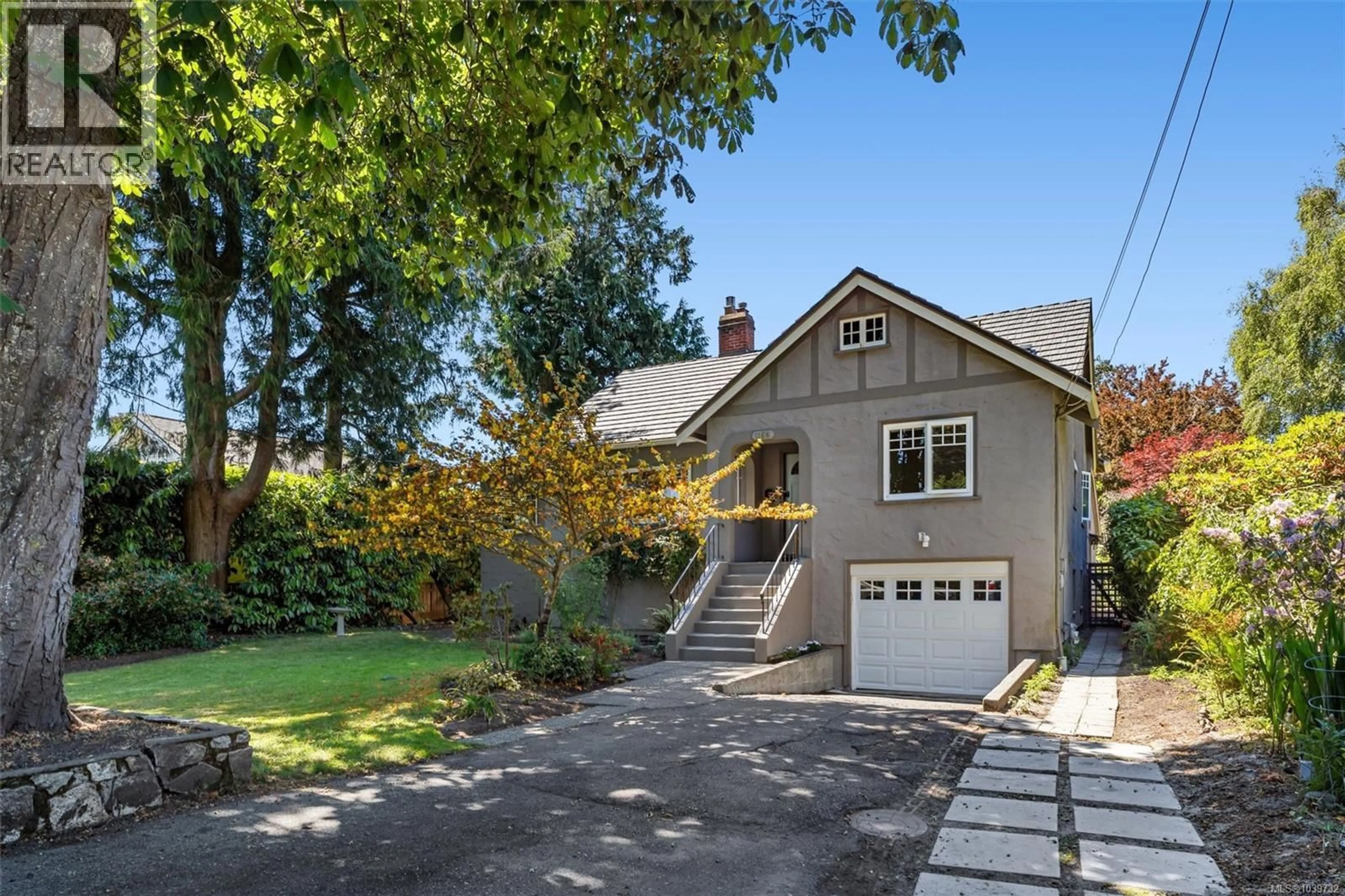 Unknown for 1166 TRANSIT ROAD, Oak Bay British Columbia V8S5A3