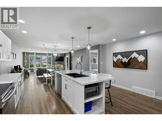 668 LYNE ROAD, Kamloops 3