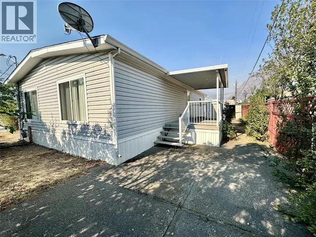 908 BLAKEBOROUGH AVENUE, Keremeos 5