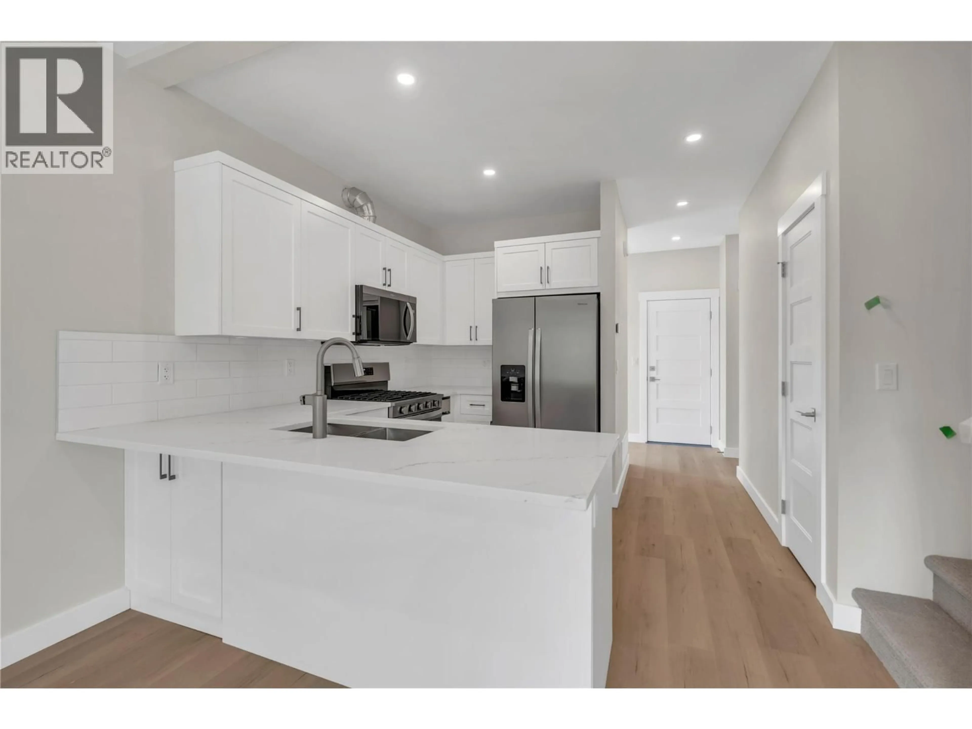 Open concept kitchen, unknown for 526 SIMILKAMEEN AVE OTHER, Princeton British Columbia V0X1W0