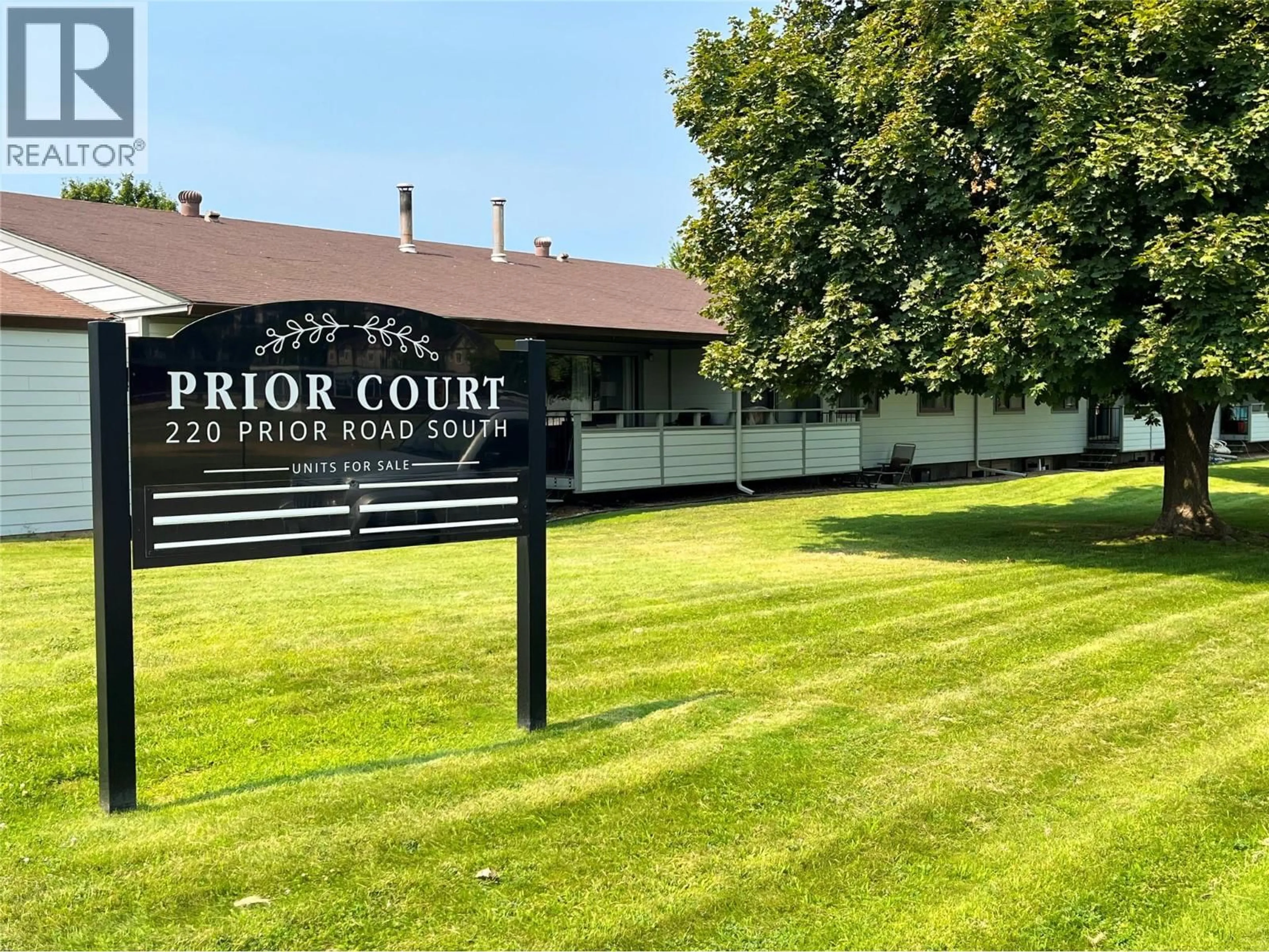 Unknown for 3 - 220 PRIOR ROAD SOUTH, Kelowna British Columbia V1X2Y4