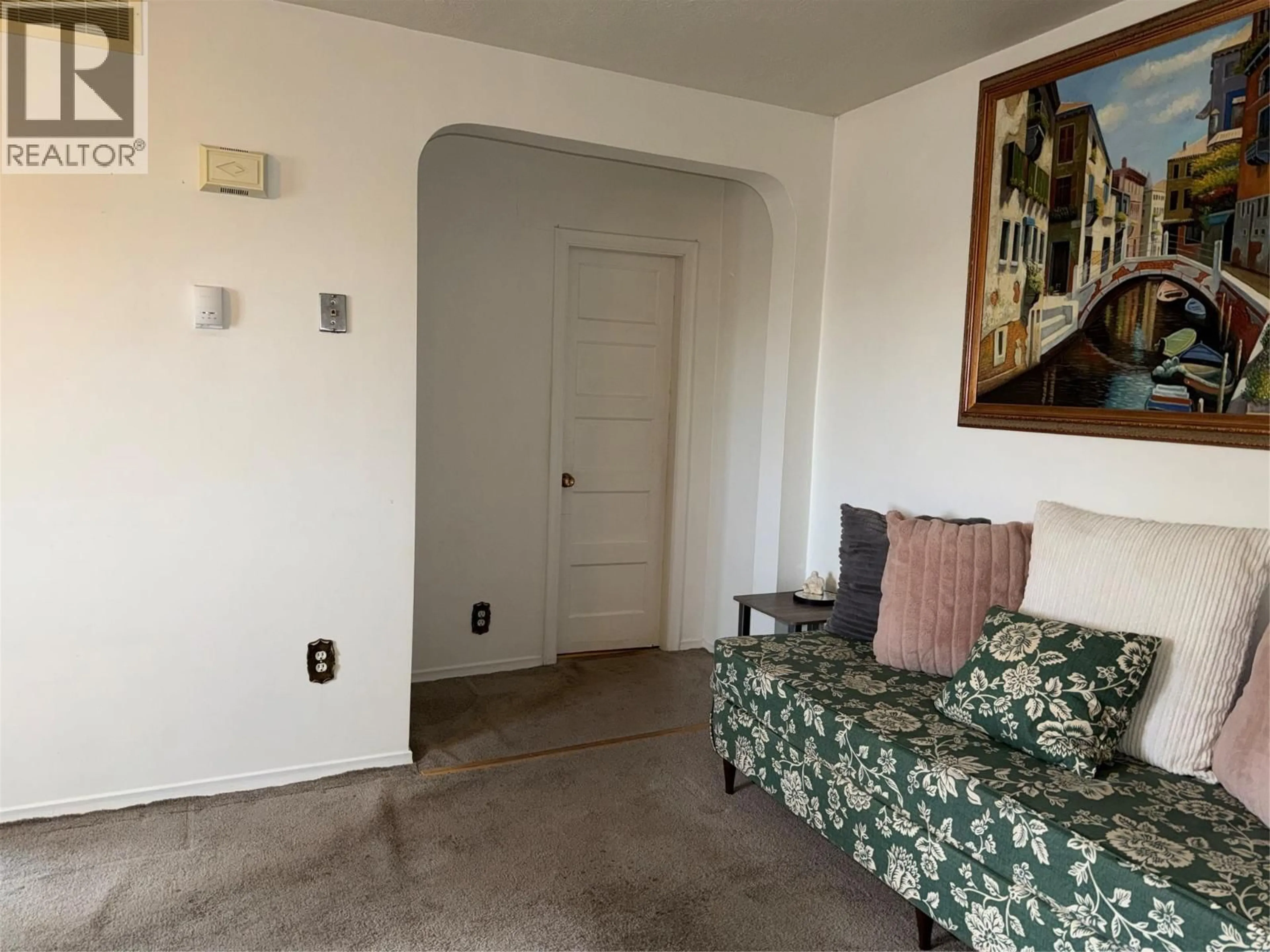 A pic of a room for 720 98 AVENUE, Dawson Creek British Columbia V1G1S2