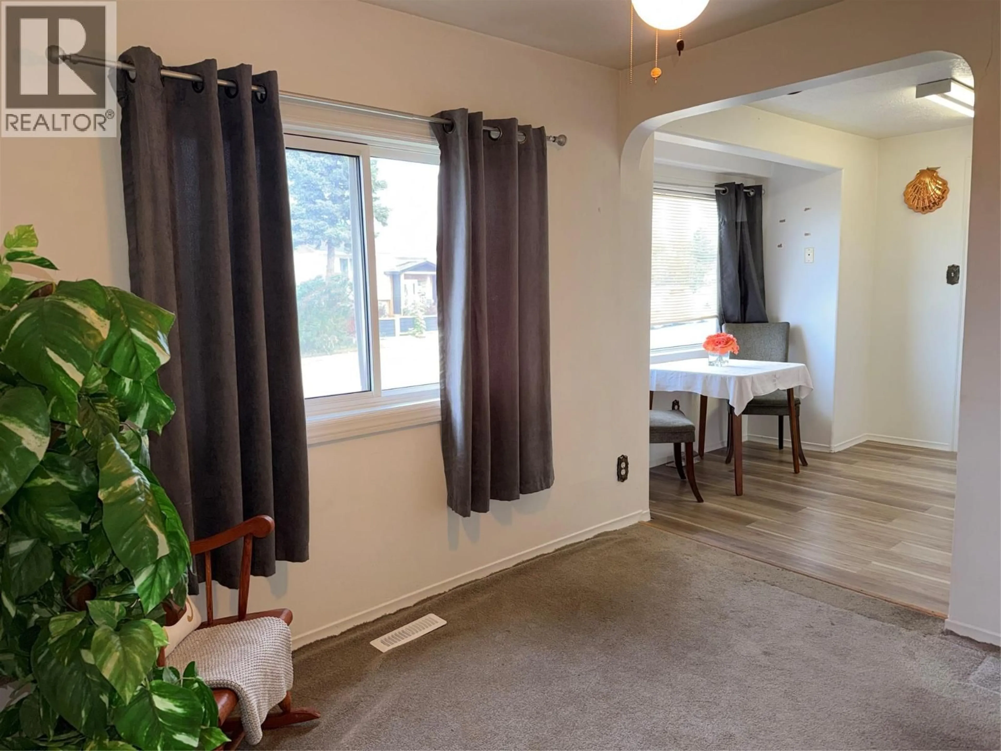 A pic of a room for 720 98 AVENUE, Dawson Creek British Columbia V1G1S2