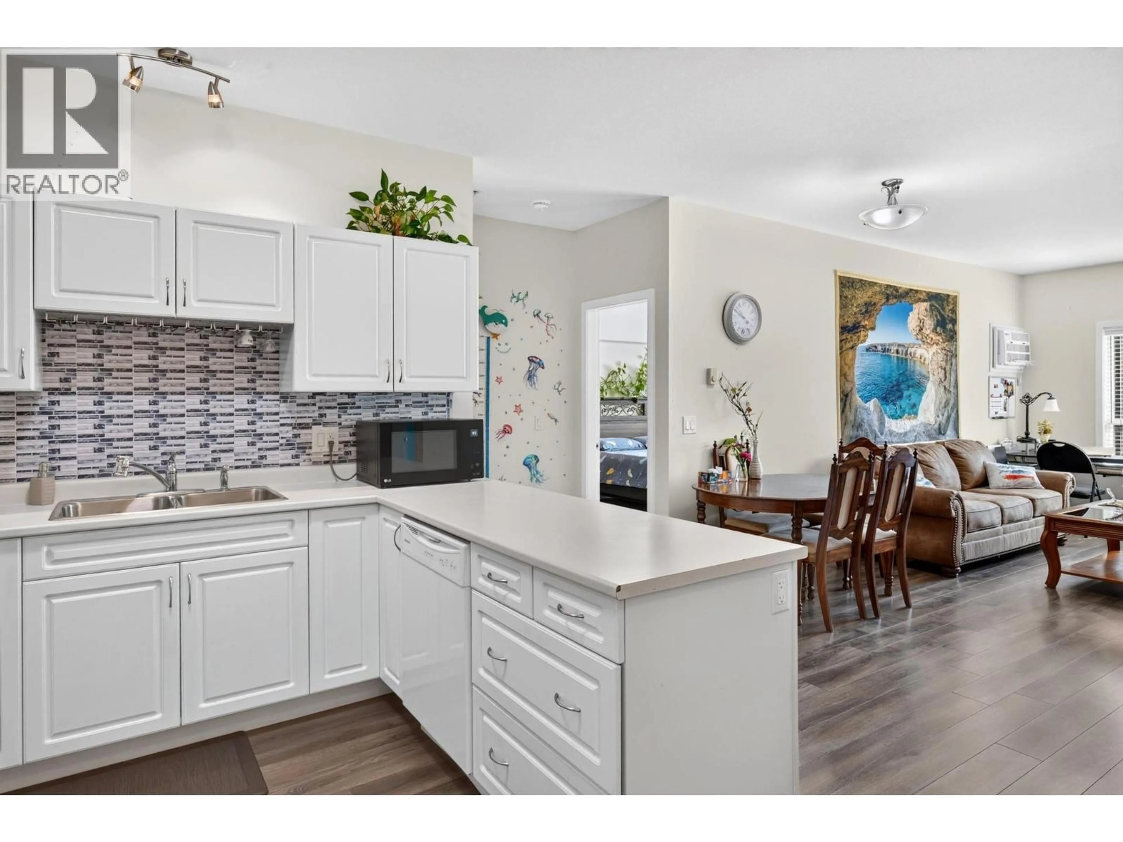 Open concept kitchen, unknown for 210 - 770 RUTLAND ROAD, Kelowna British Columbia V1X3B7