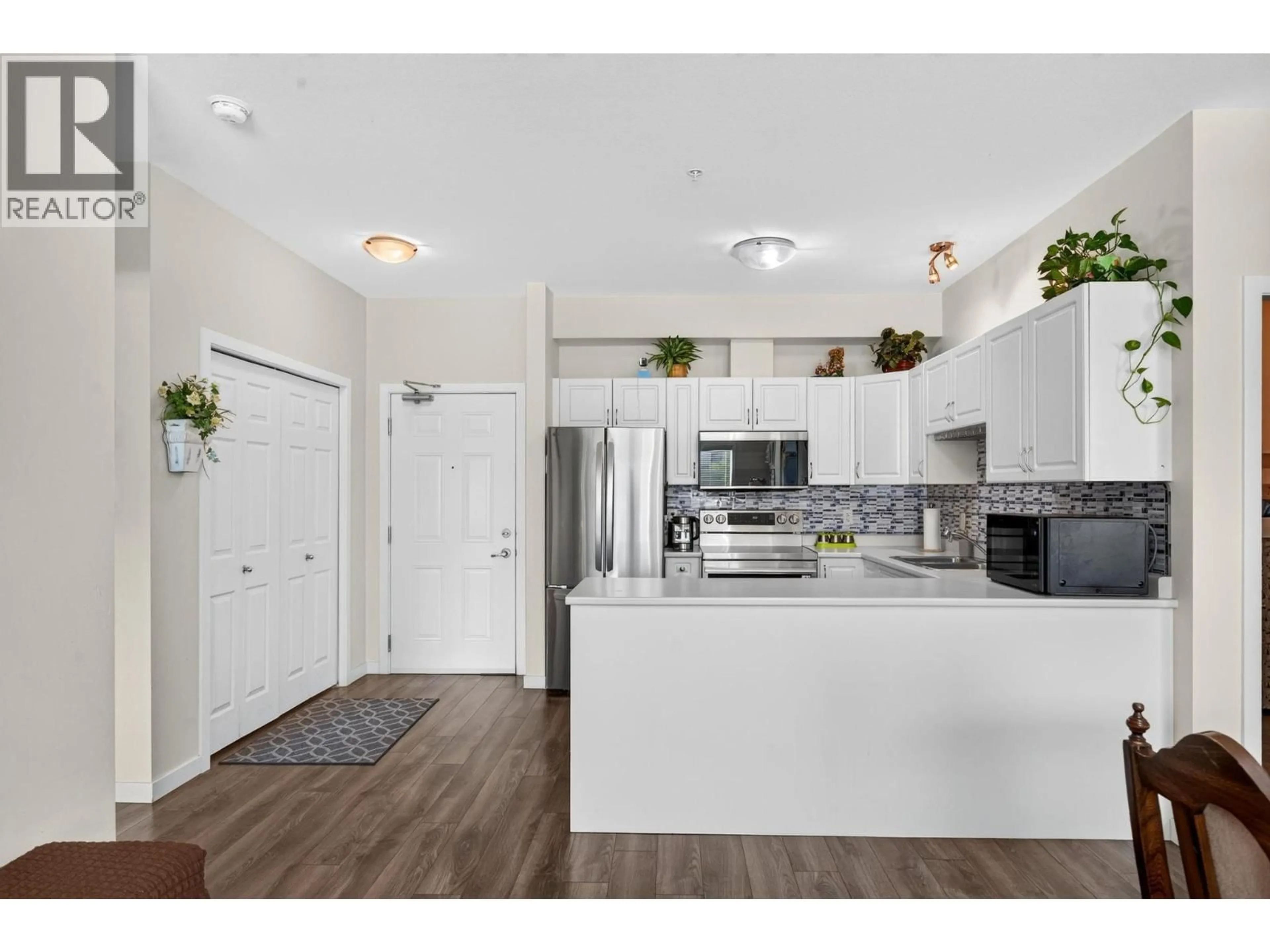 Open concept kitchen, unknown for 210 - 770 RUTLAND ROAD, Kelowna British Columbia V1X3B7