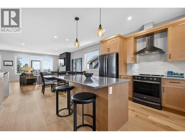9823 CATHEDRAL DRIVE, Silver Star 5