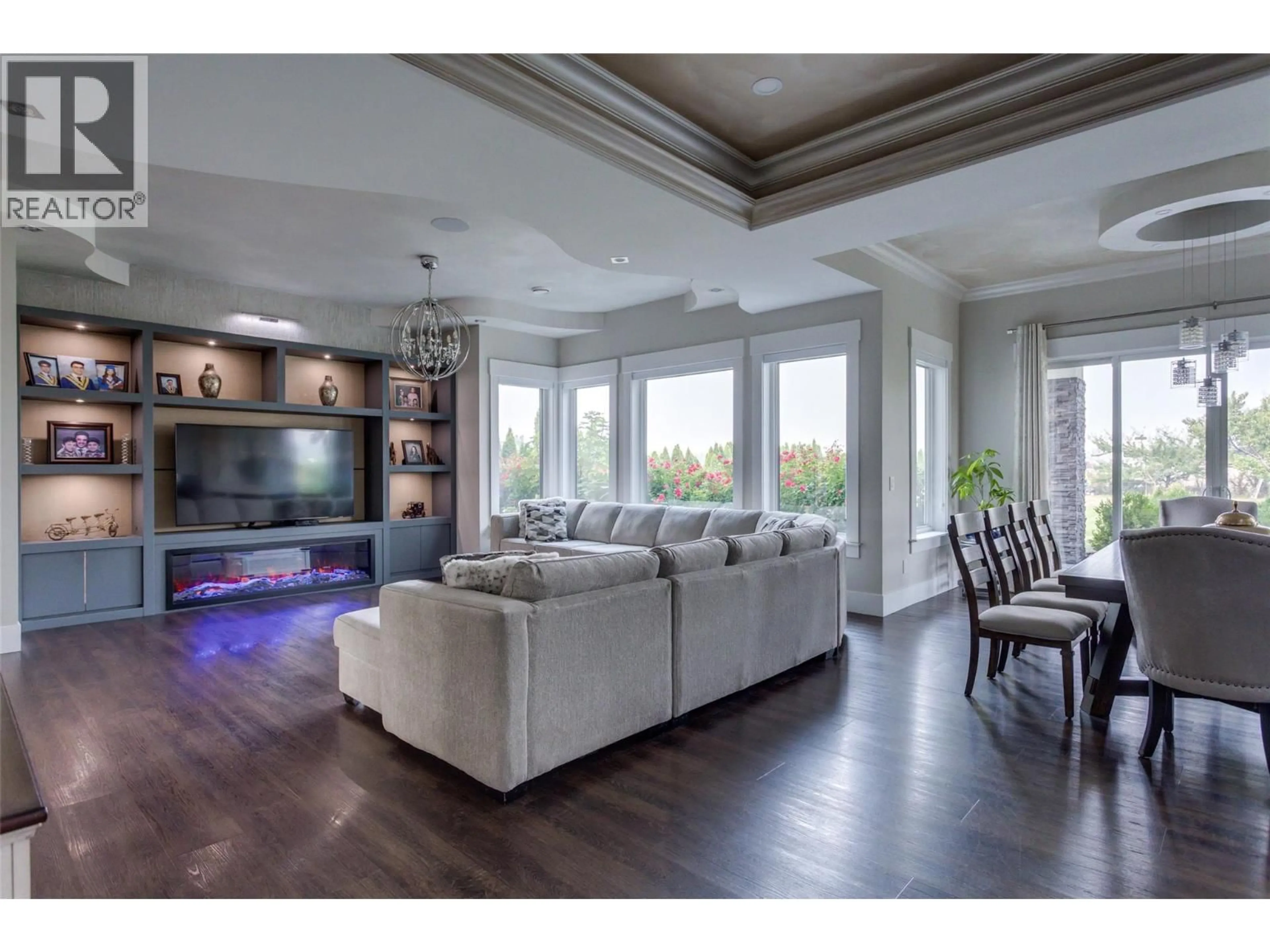Living room with furniture, unknown for 3666 BENVOULIN ROAD, Kelowna British Columbia V1W4M7