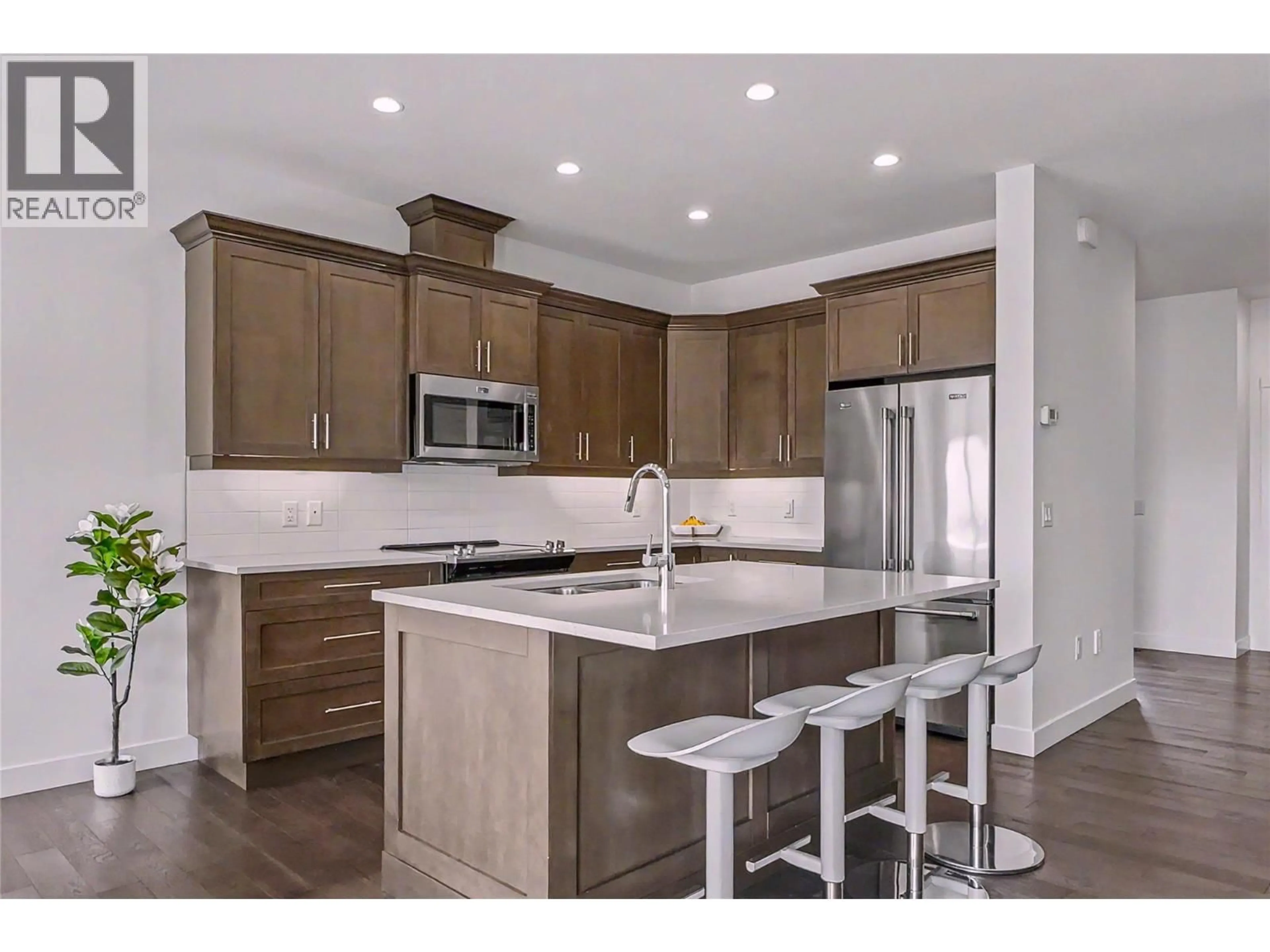 Open concept kitchen, unknown for 115 - 3075 VINT ROAD, Kelowna British Columbia V1V0A4