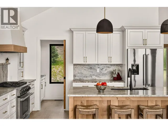 1731 MARINA ESTATES ROAD, Lake Koocanusa 3