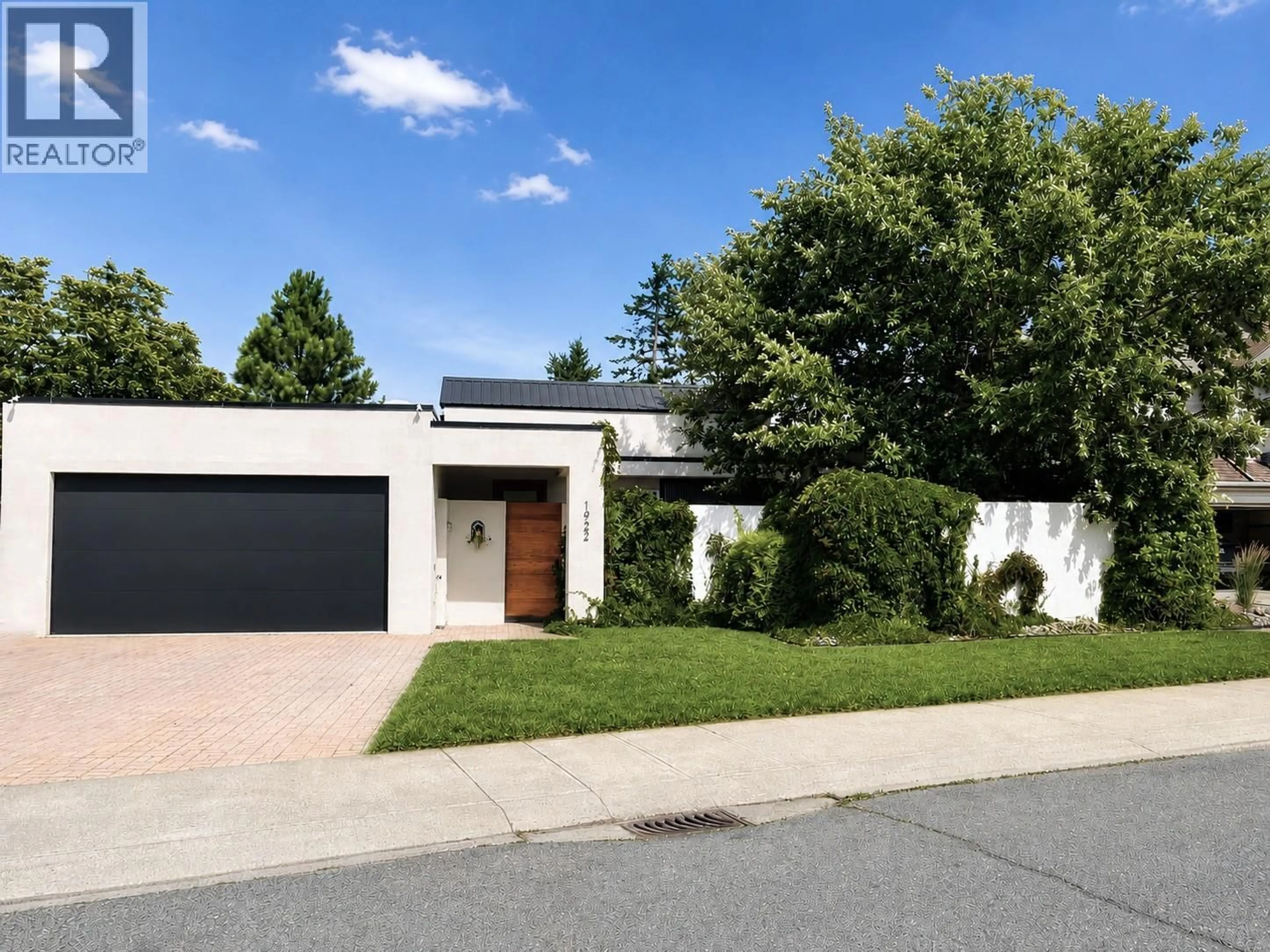 Home with brick exterior material, street for 1922 GLEN GARY DRIVE, Kamloops British Columbia V2E1R4