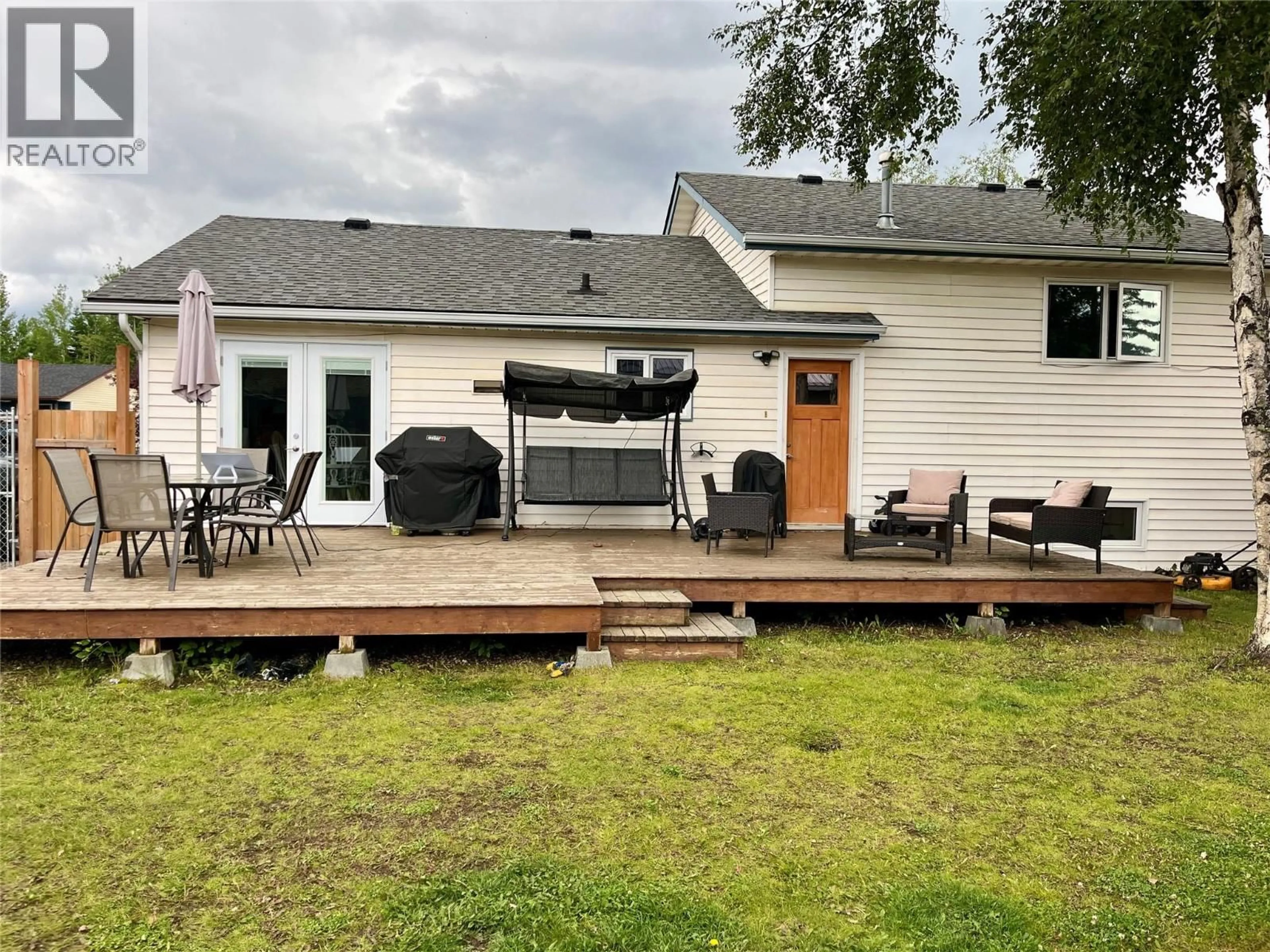 Patio, unknown for 143 BERGERON DRIVE, Tumbler Ridge British Columbia V0C2W0
