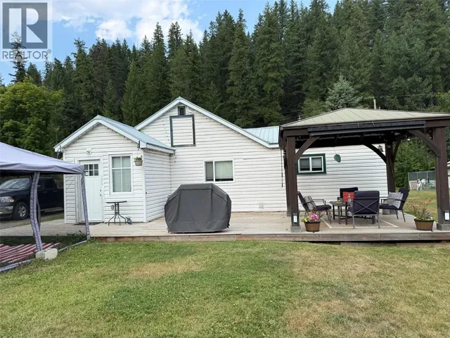 620 CLEARWATER VILLAGE ROAD, Clearwater 4