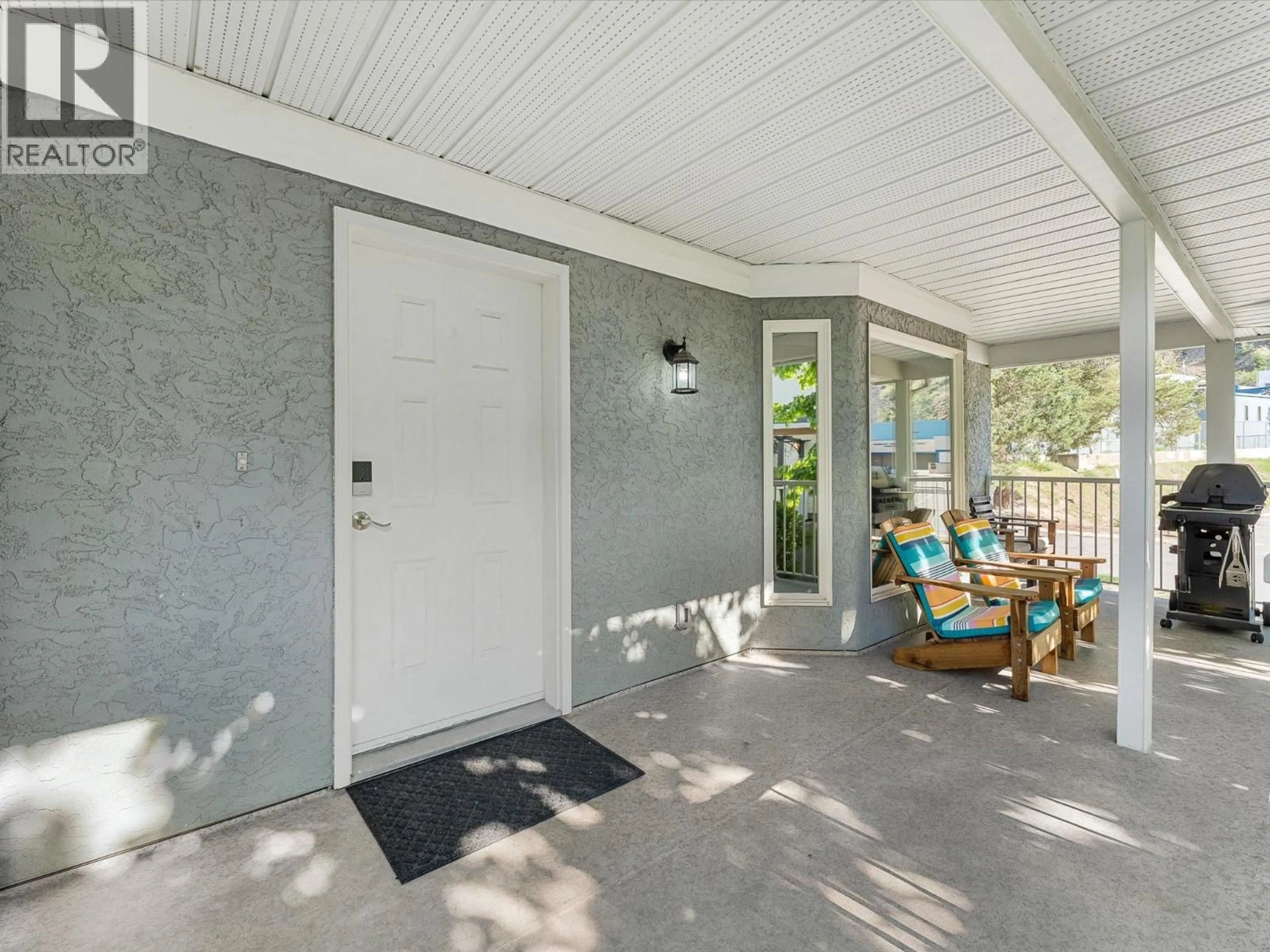 Indoor entryway for 2739 RIFFINGTON PLACE, West Kelowna British Columbia V1Z3L1